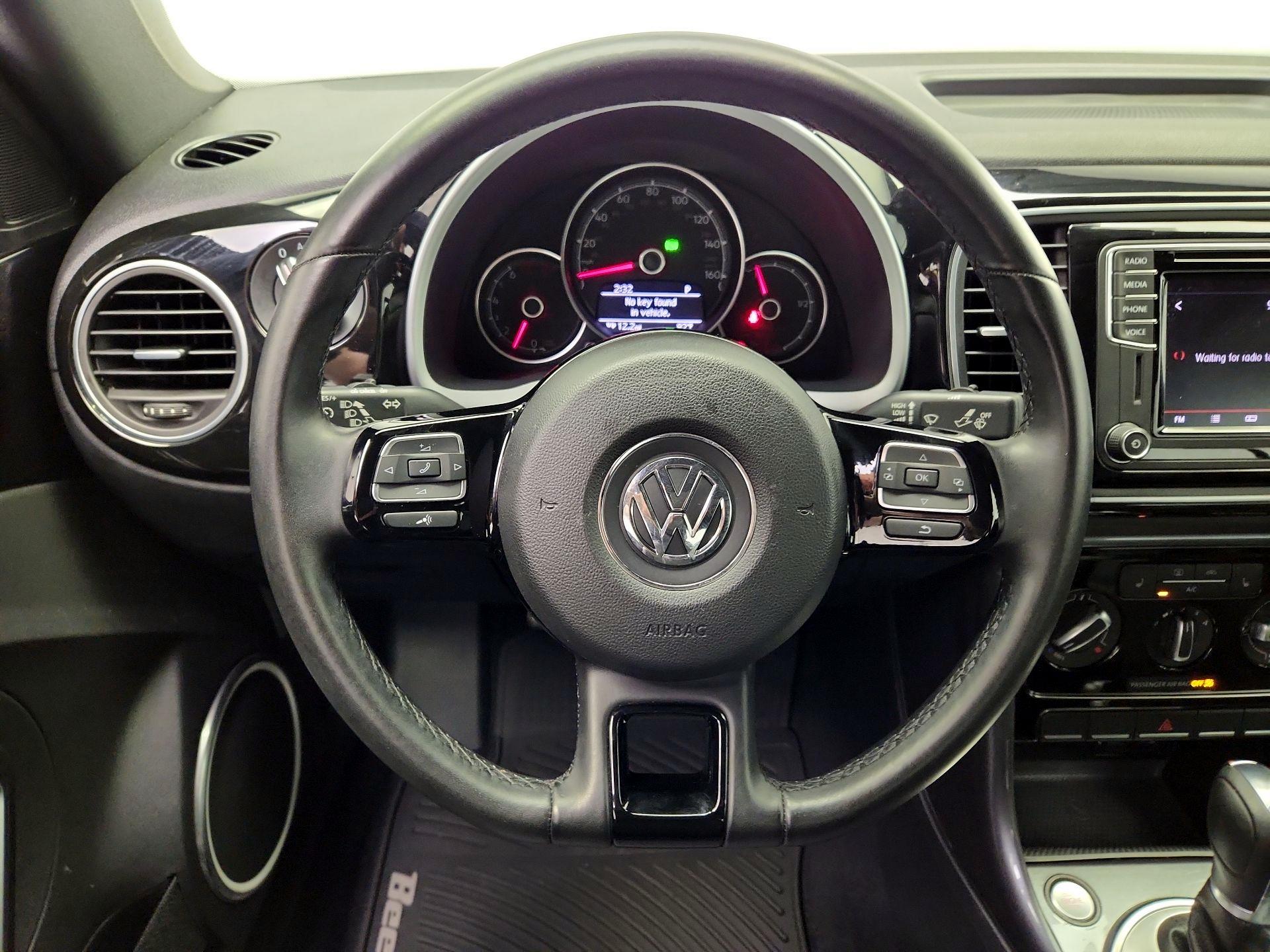 Thumbnail: 2018 Volkswagen Beetle - 10