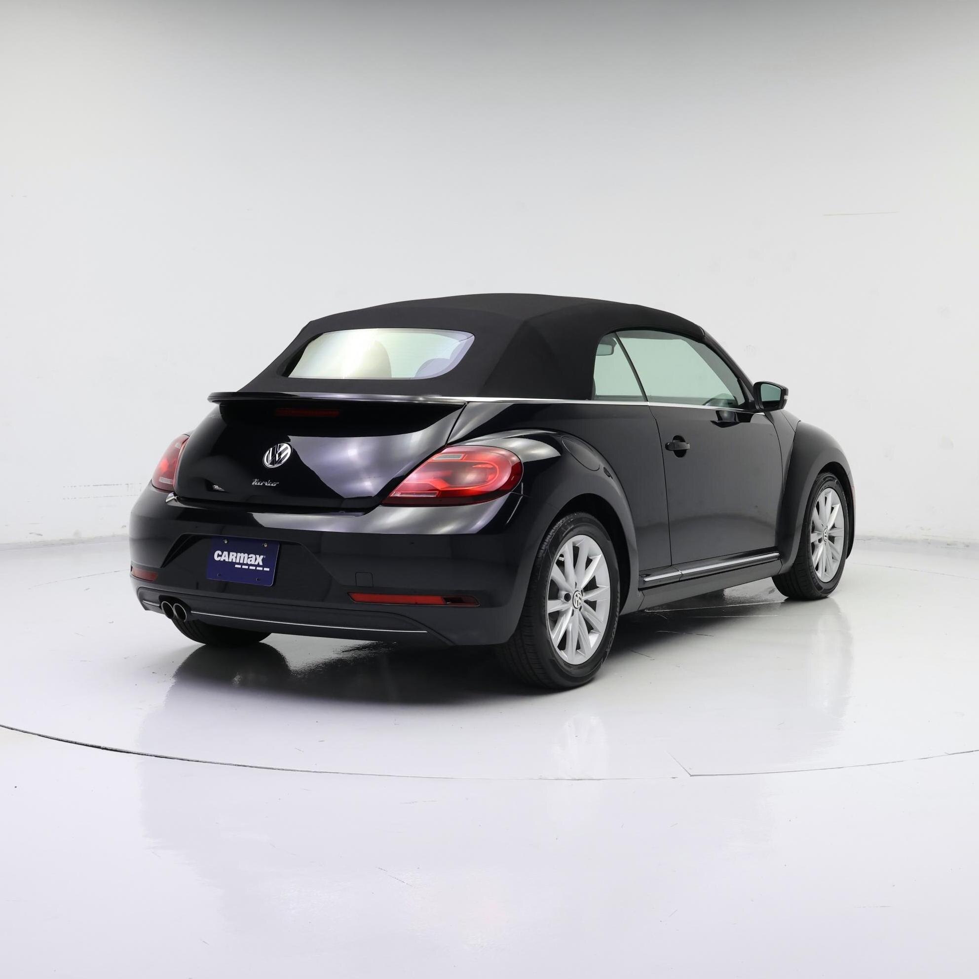 Thumbnail: 2018 Volkswagen Beetle - 8