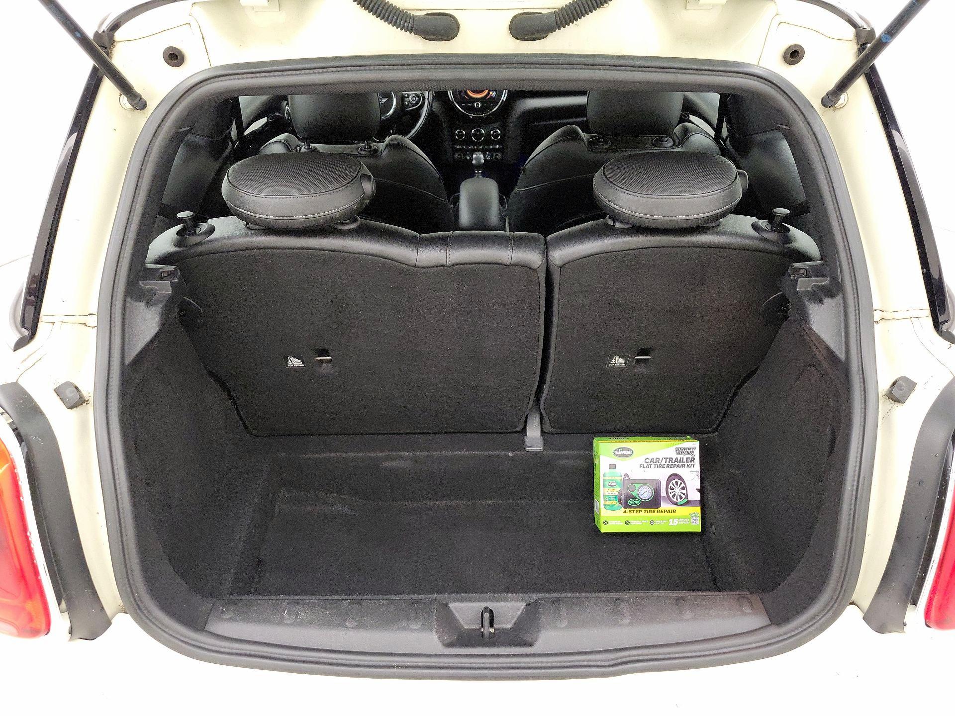 Thumbnail: 2015 MINI Cooper Hardtop - 19