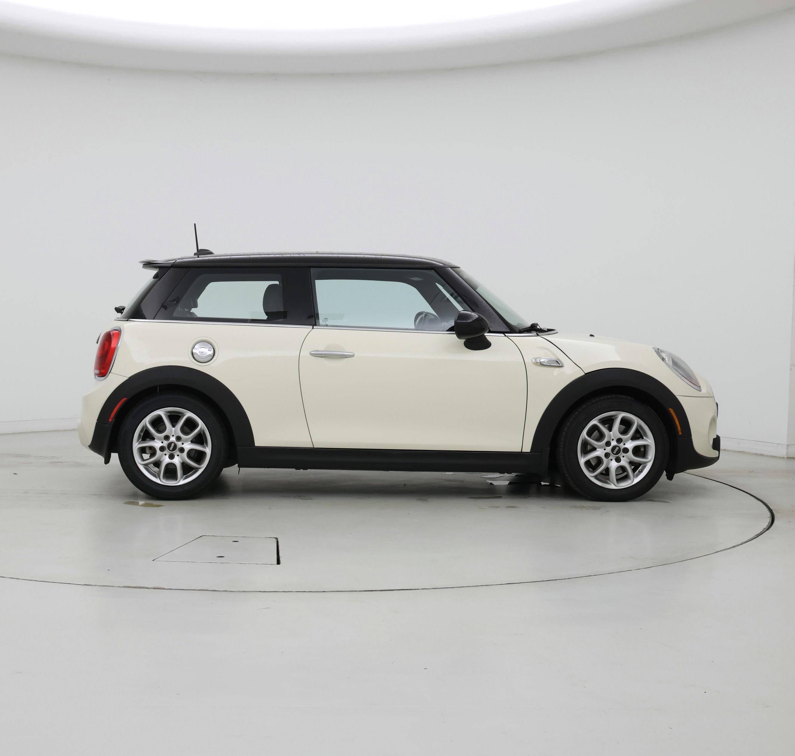 Thumbnail: 2015 MINI Cooper Hardtop - 7