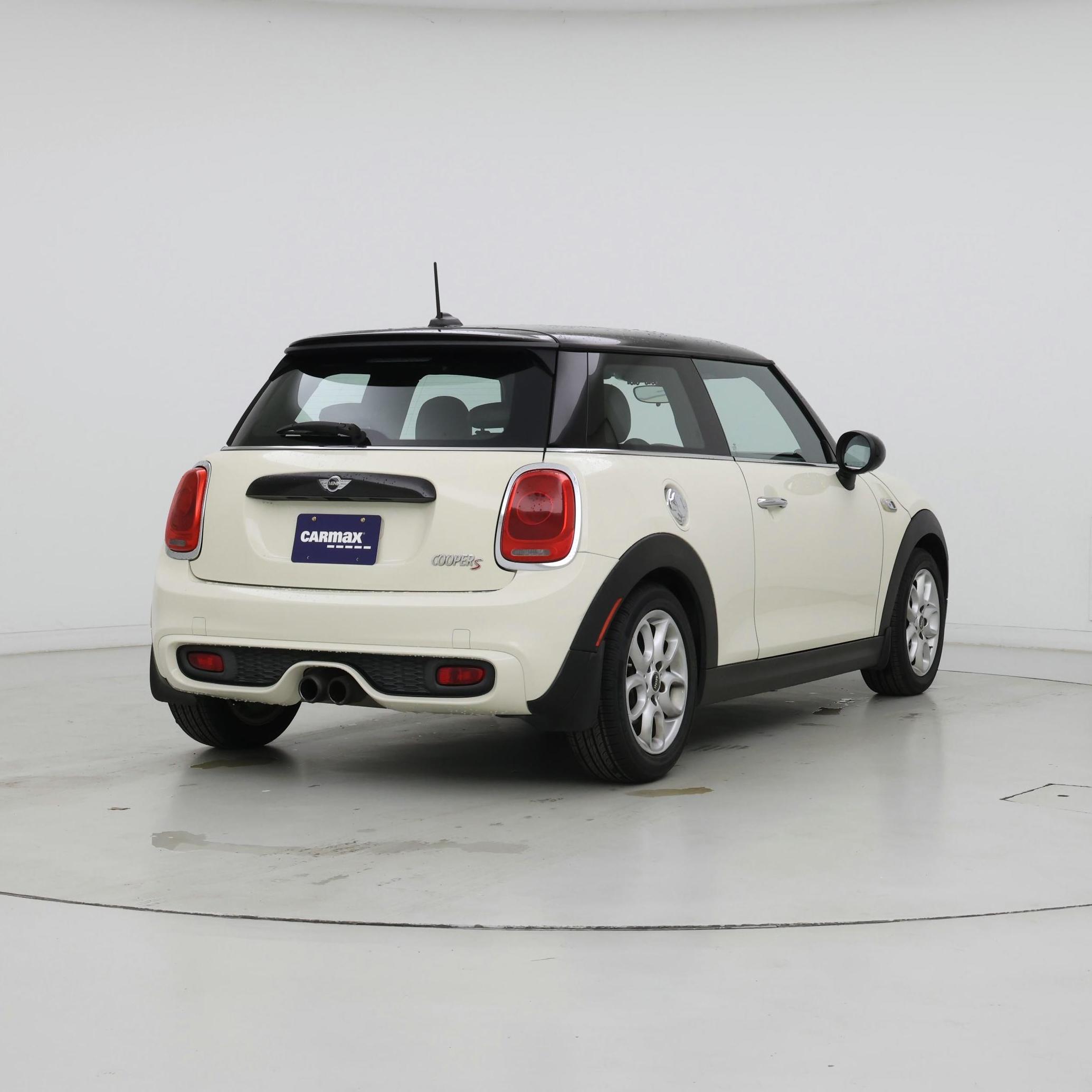 Thumbnail: 2015 MINI Cooper Hardtop - 8