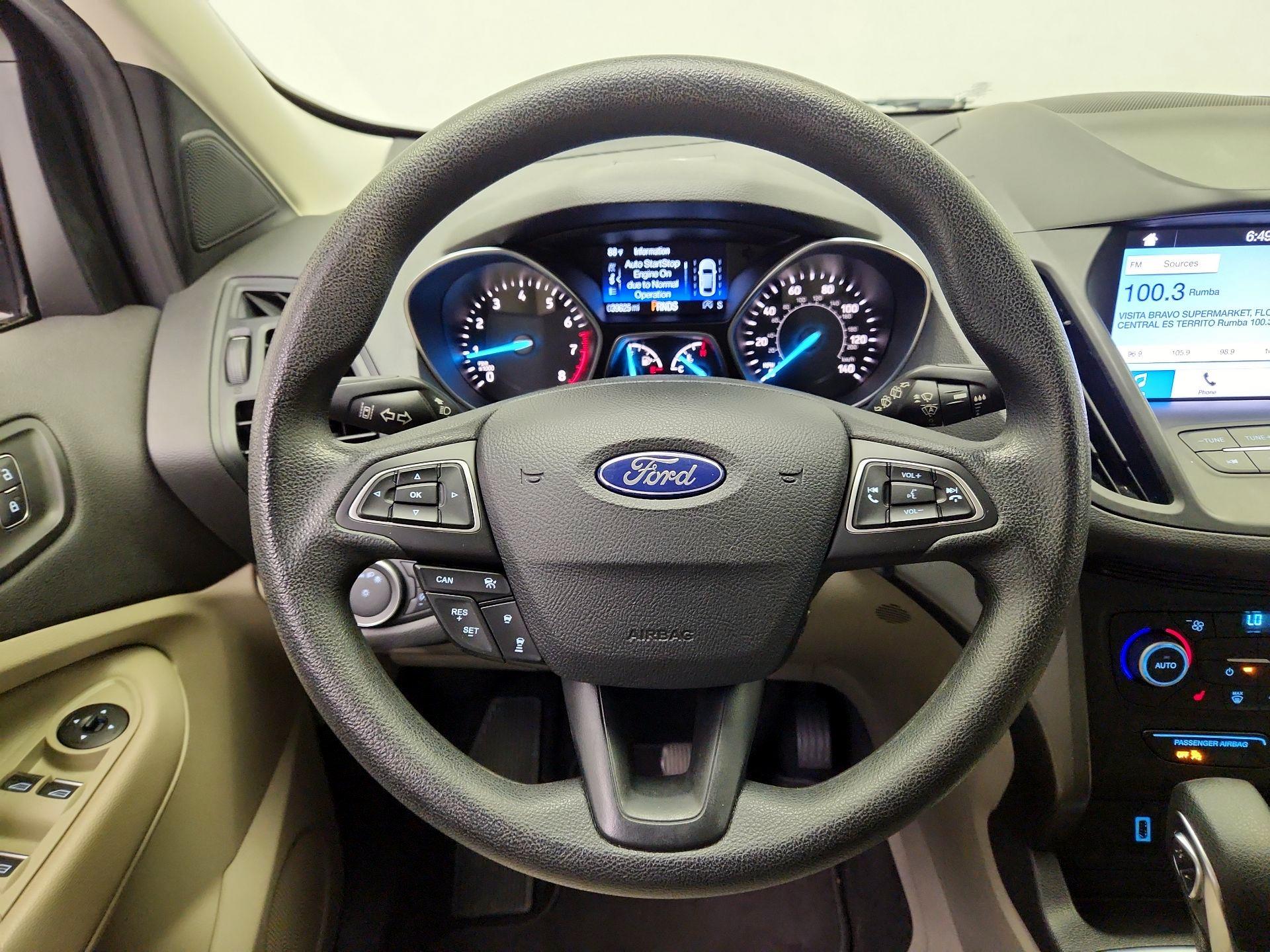 Thumbnail: 2019 Ford Escape - 10