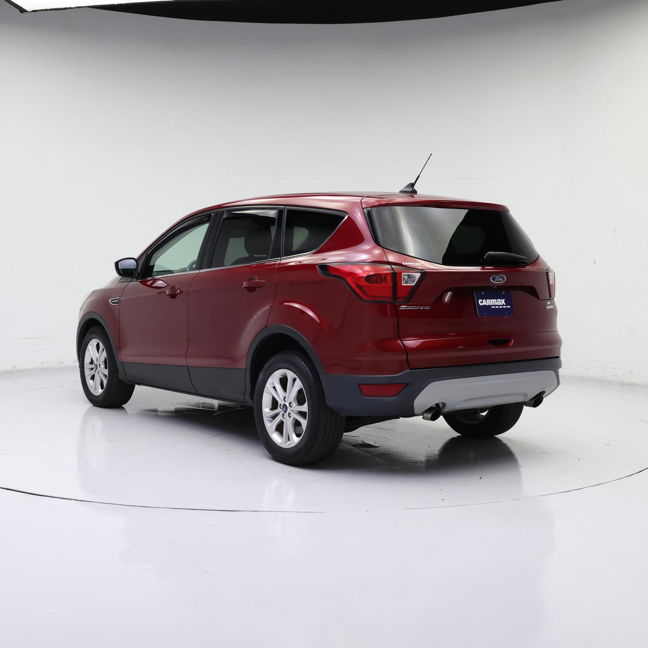 Thumbnail: 2019 Ford Escape - 2