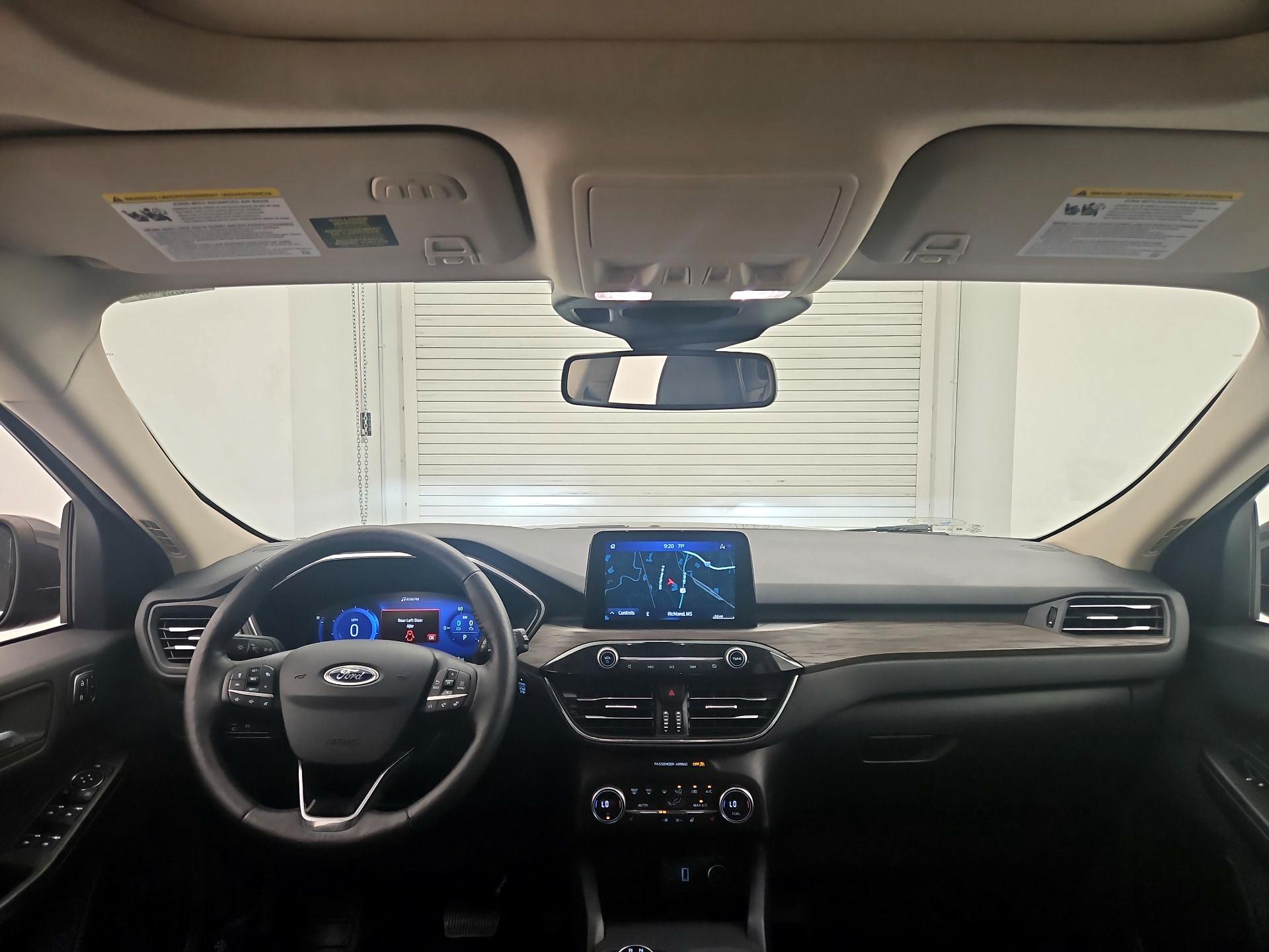 Thumbnail: 2020 Ford Escape - 9