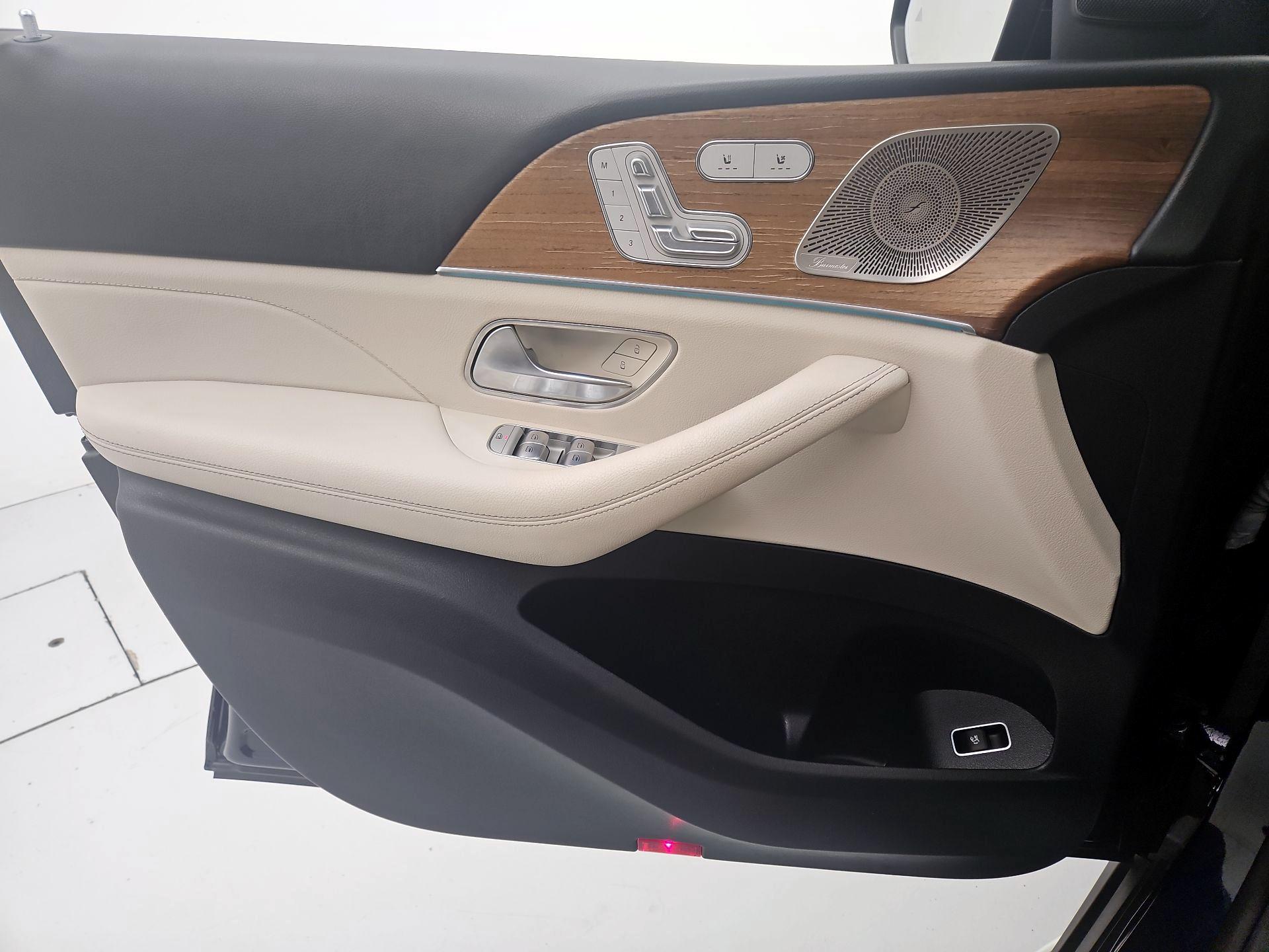 Thumbnail: 2022 Mercedes-Benz GLE - 12