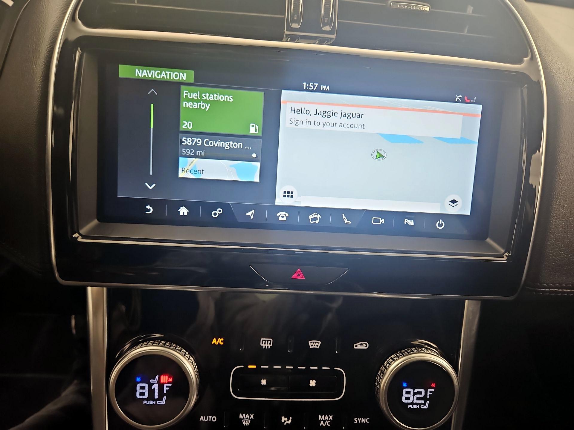 Thumbnail: 2020 Jaguar XE - 14