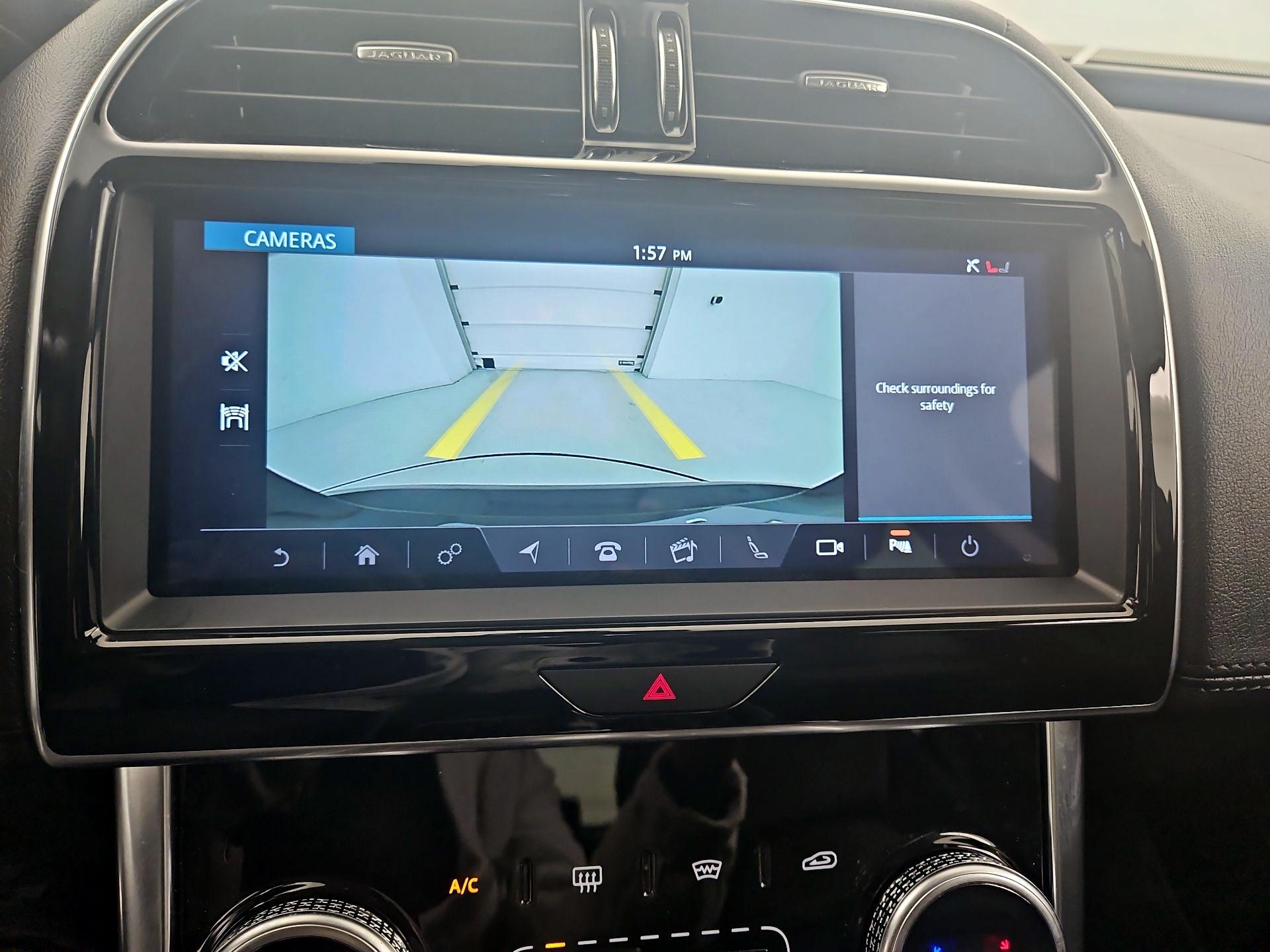 Thumbnail: 2020 Jaguar XE - 15