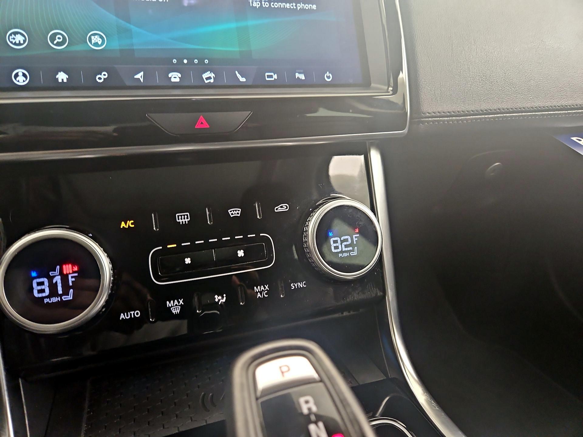 Thumbnail: 2020 Jaguar XE - 17