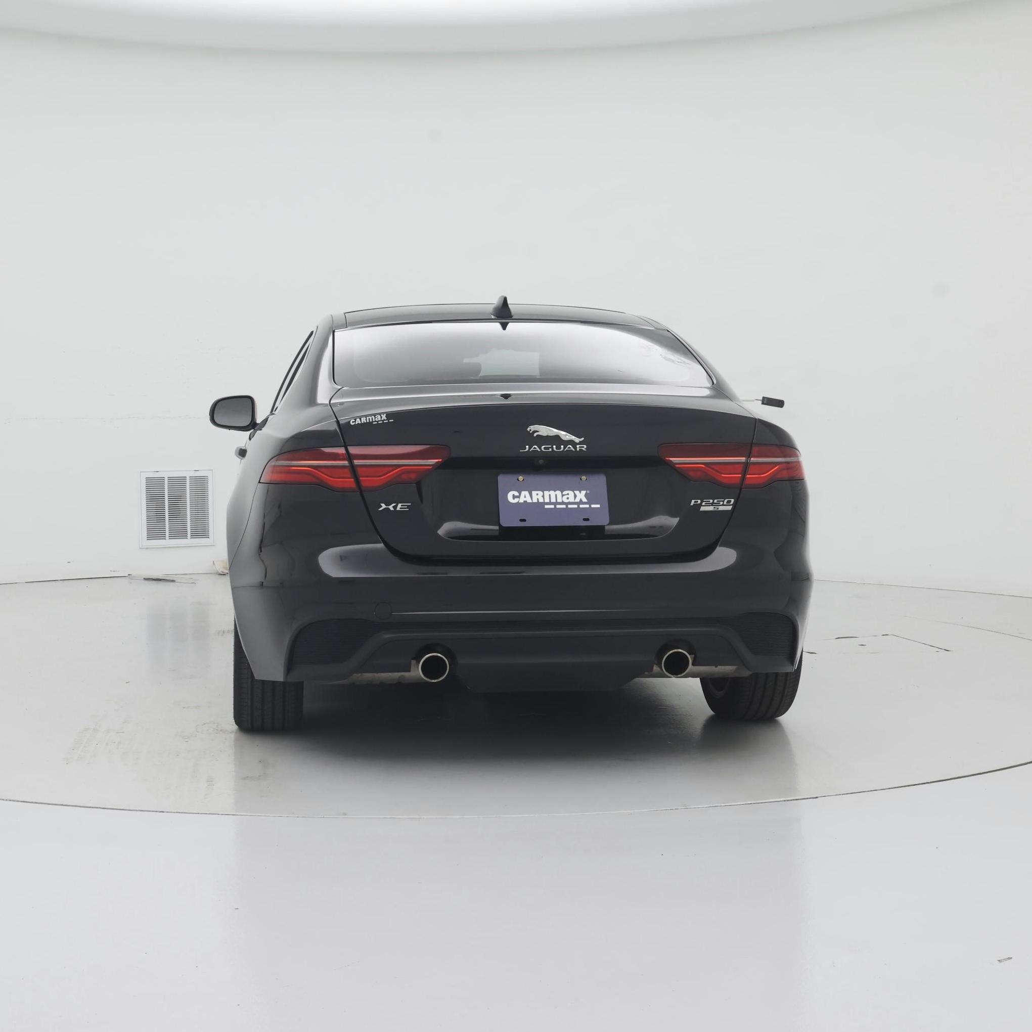 Thumbnail: 2020 Jaguar XE - 6