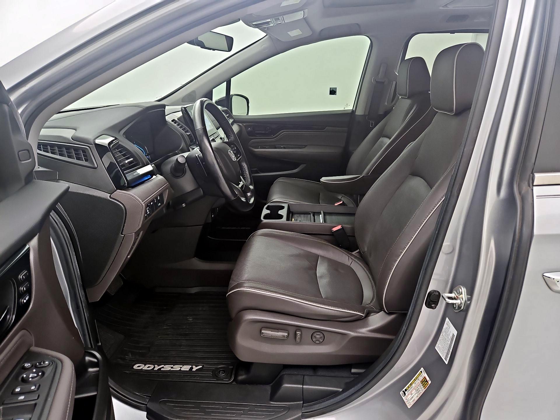 Thumbnail: 2022 Honda Odyssey - 11