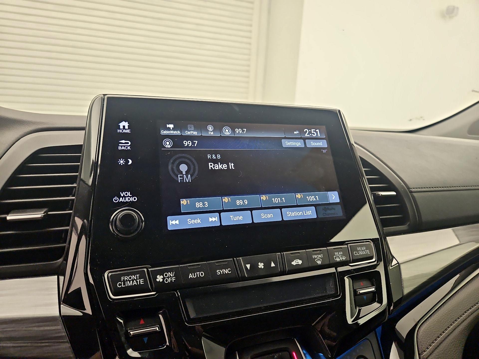 Thumbnail: 2022 Honda Odyssey - 16