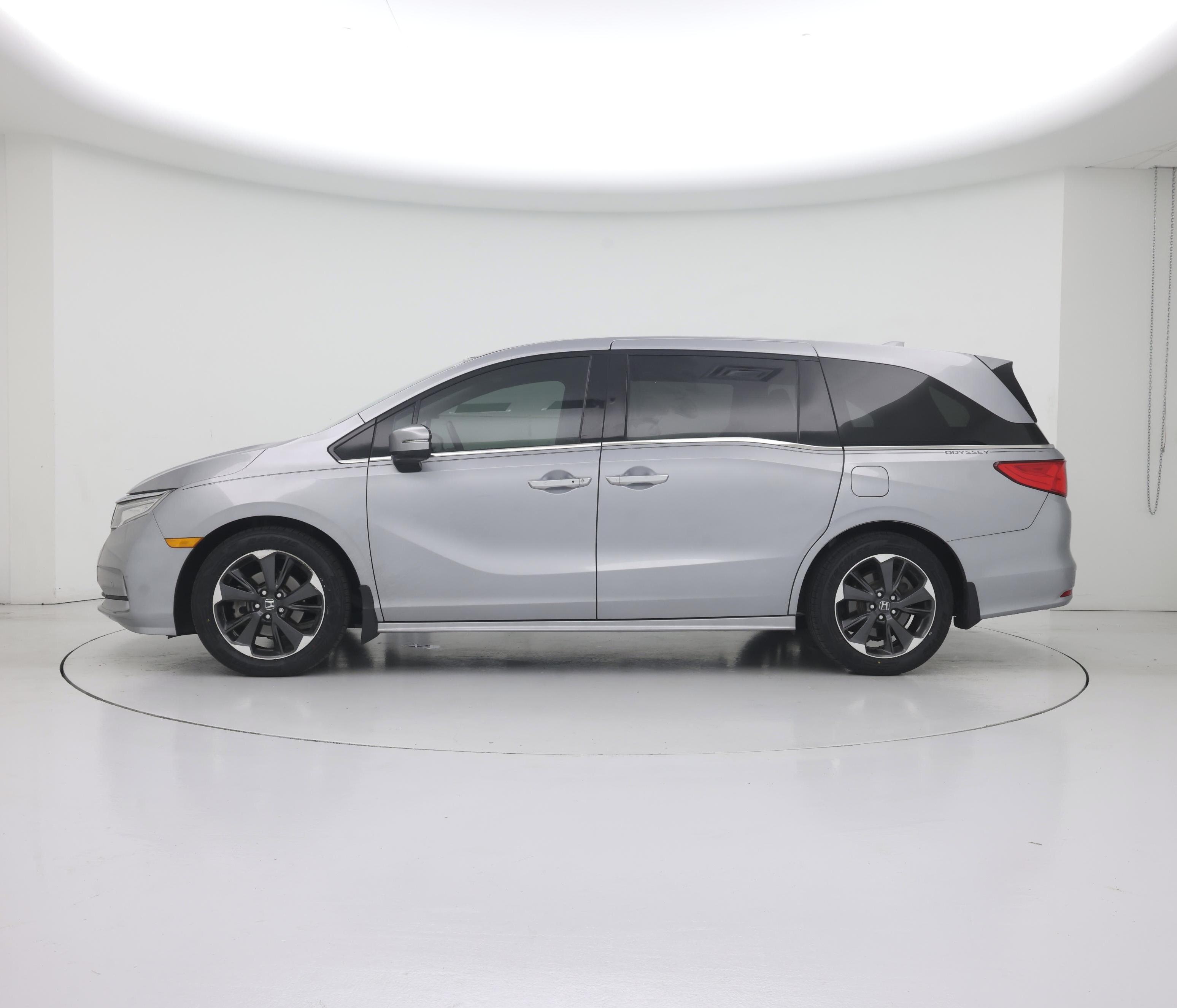 Thumbnail: 2022 Honda Odyssey - 3