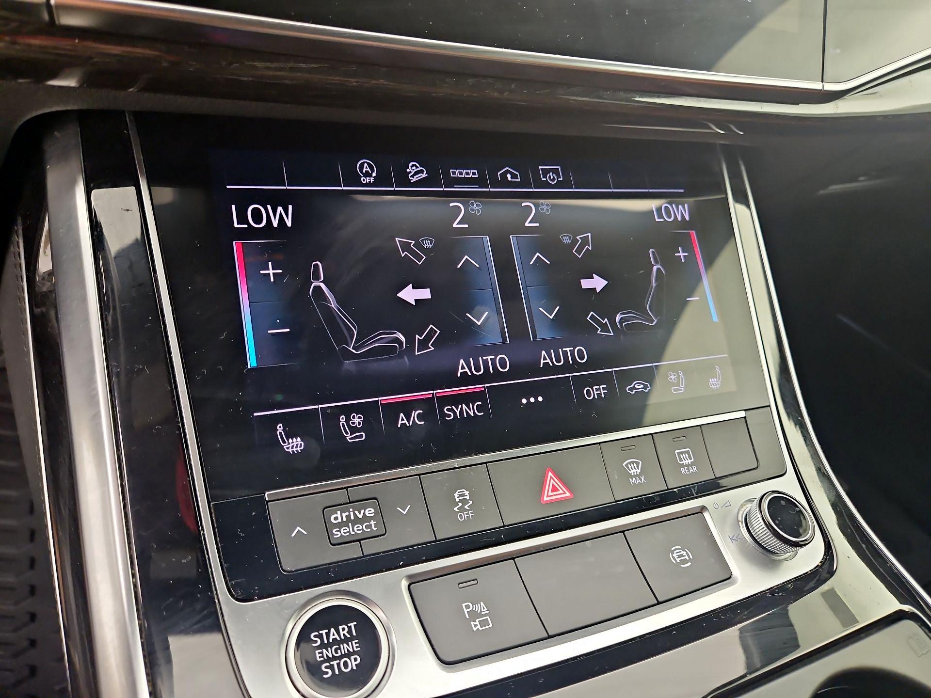 Thumbnail: 2021 Audi Q7 - 17