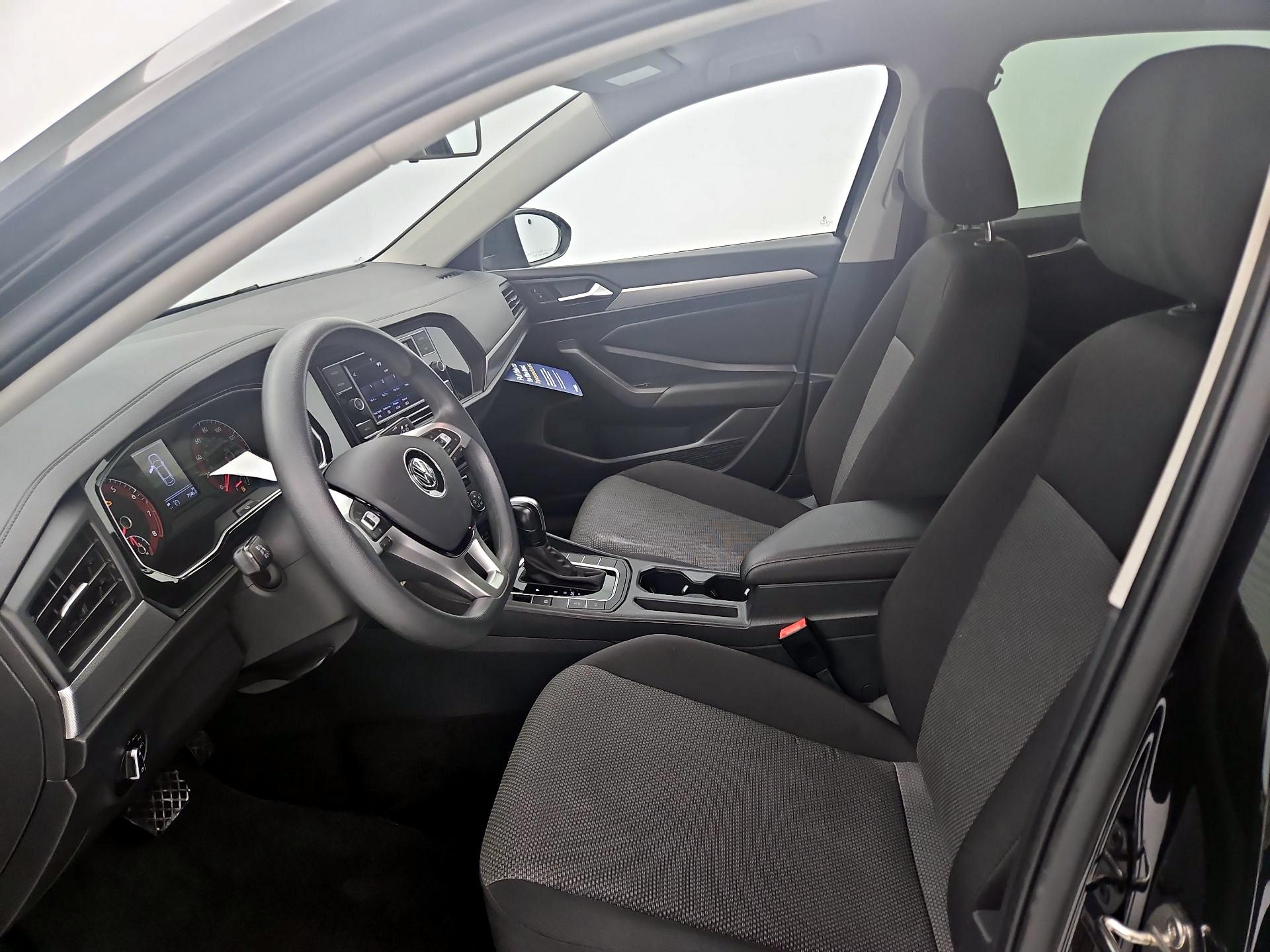 Thumbnail: 2021 Volkswagen Jetta - 11