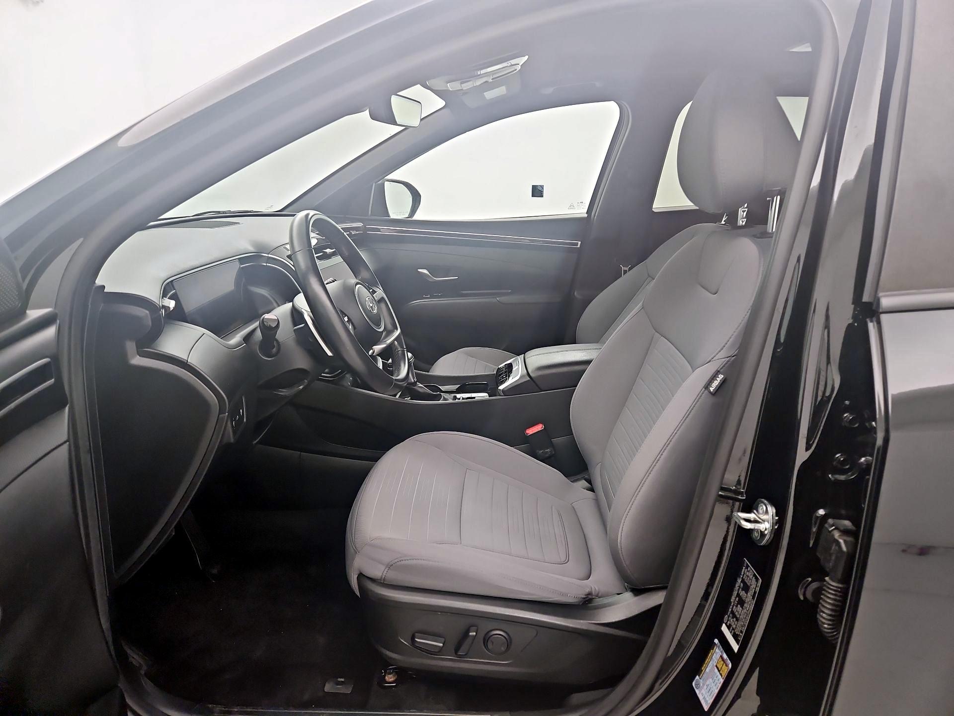 Thumbnail: 2023 Hyundai Santa Cruz - 11