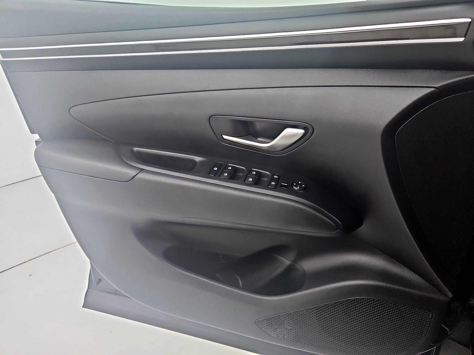 Thumbnail: 2023 Hyundai Santa Cruz - 12