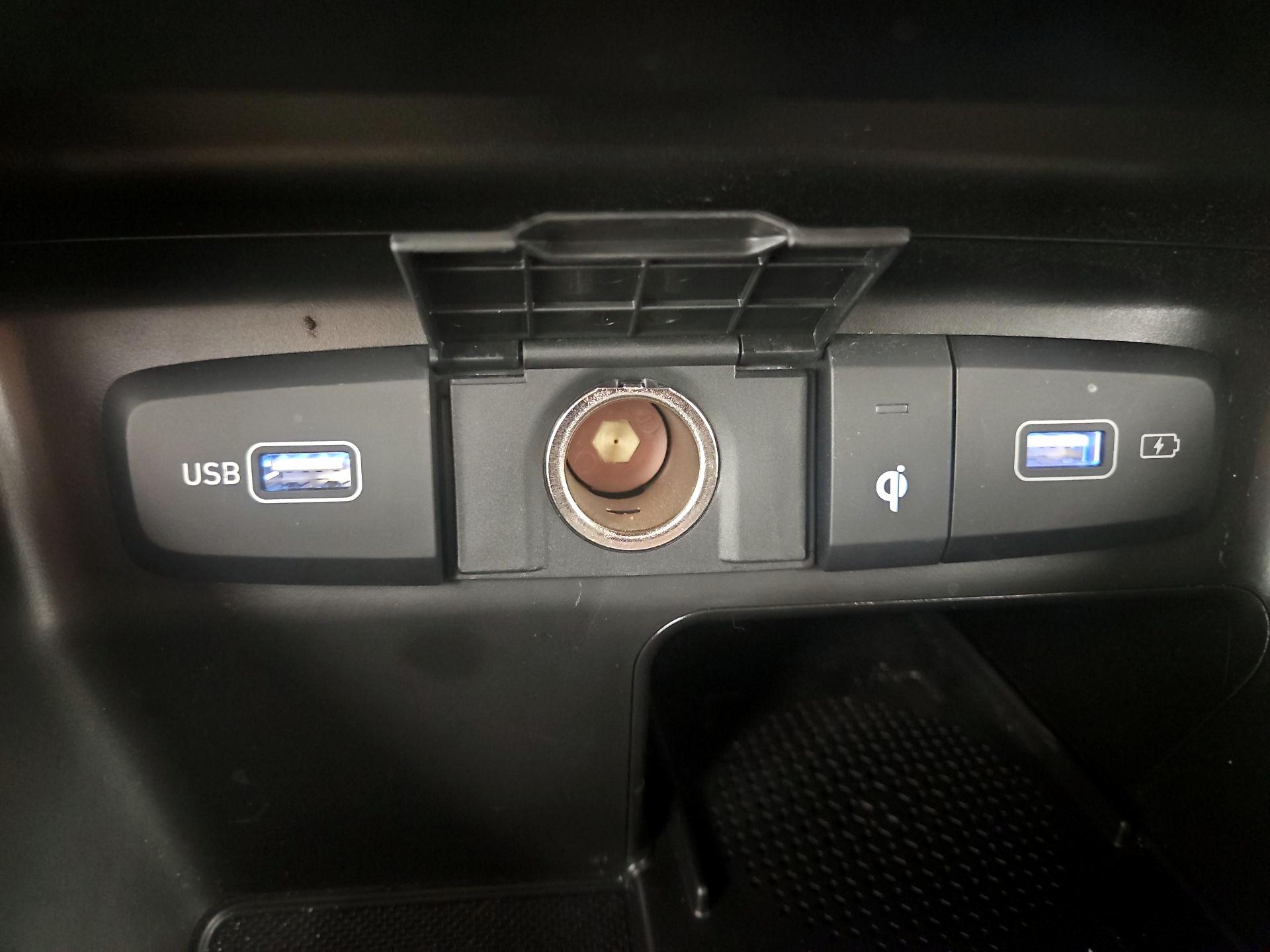 Thumbnail: 2023 Hyundai Santa Cruz - 19