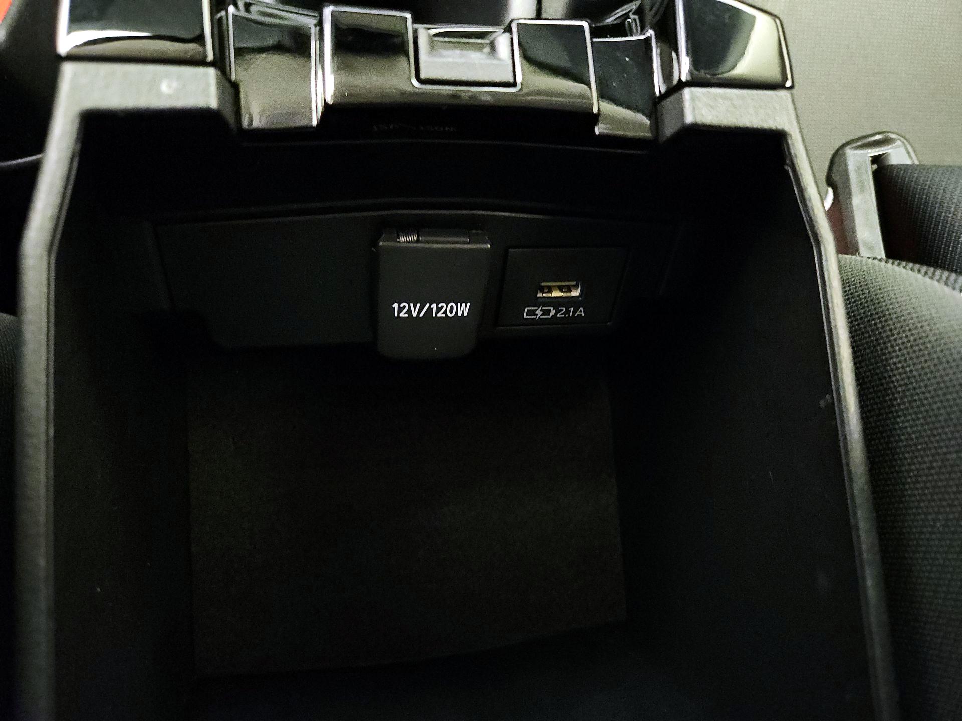 Thumbnail: 2021 Toyota Corolla - 18