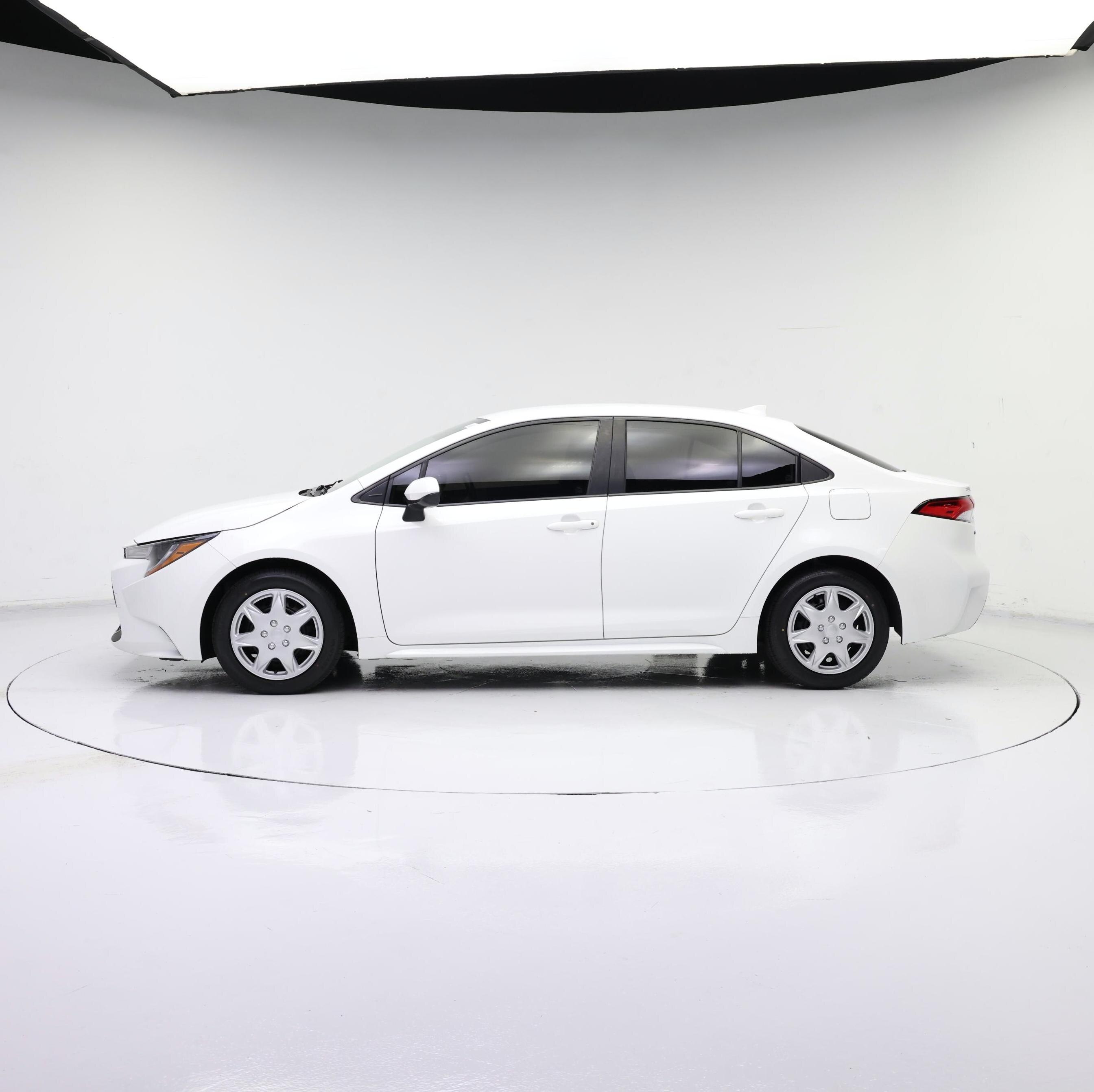 Thumbnail: 2021 Toyota Corolla - 3