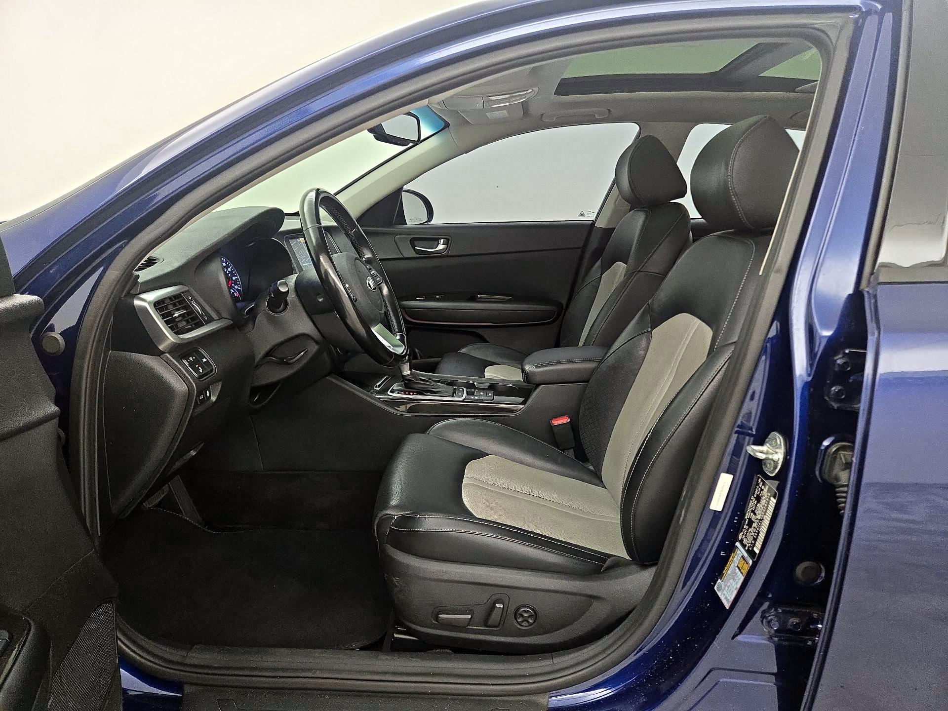 Thumbnail: 2019 Kia Optima - 11