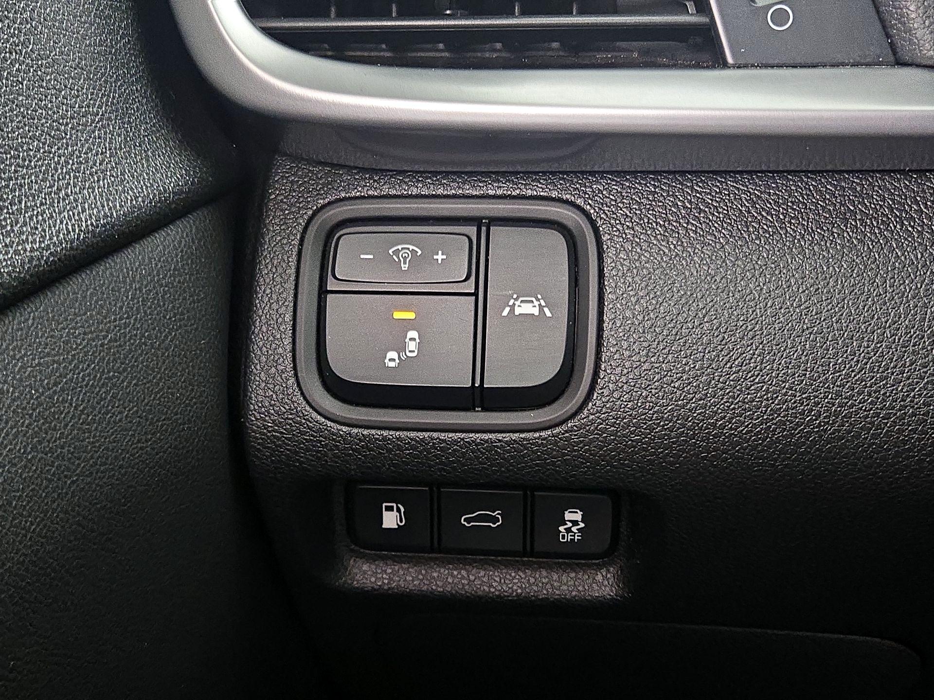 Thumbnail: 2019 Kia Optima - 13