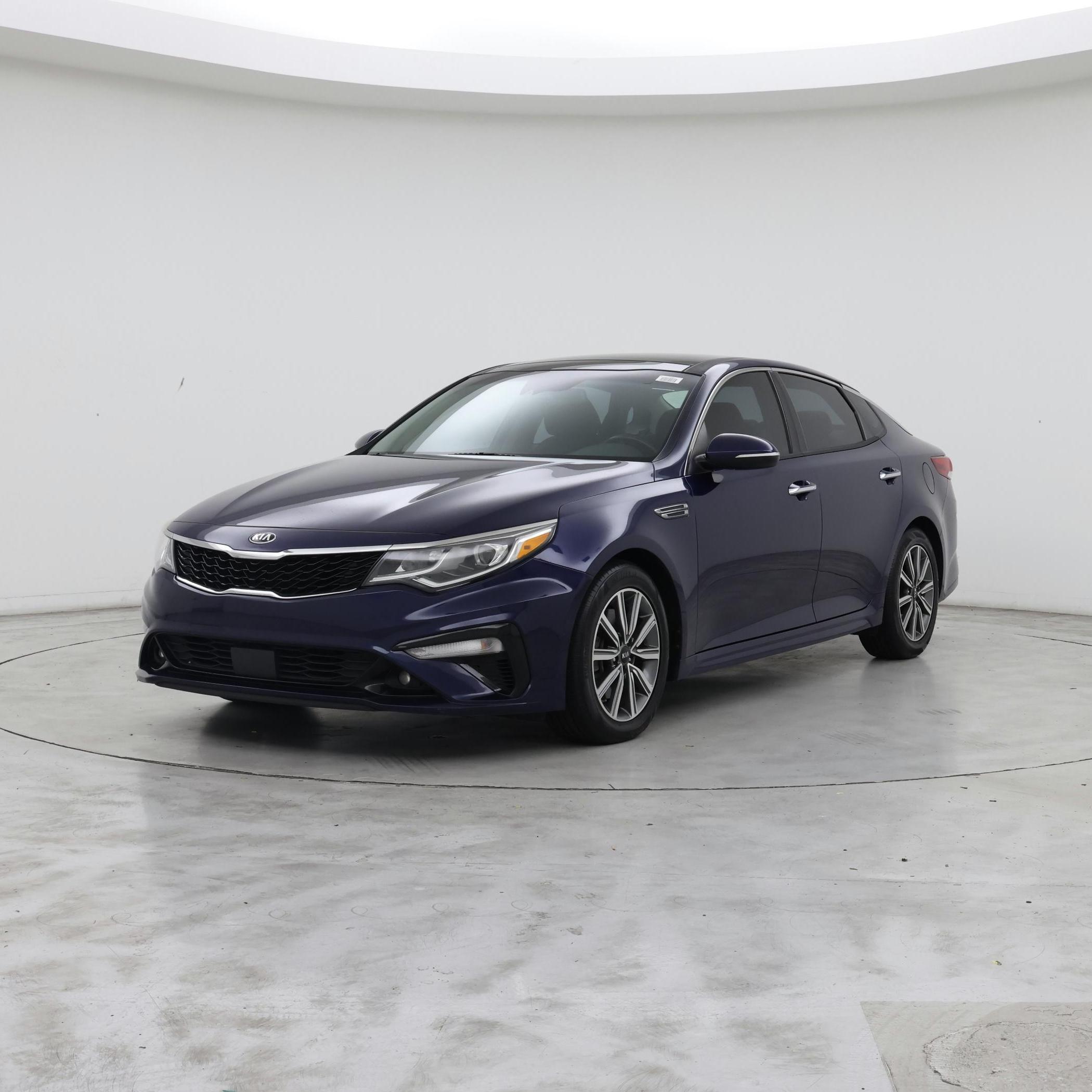 Thumbnail: 2019 Kia Optima - 4