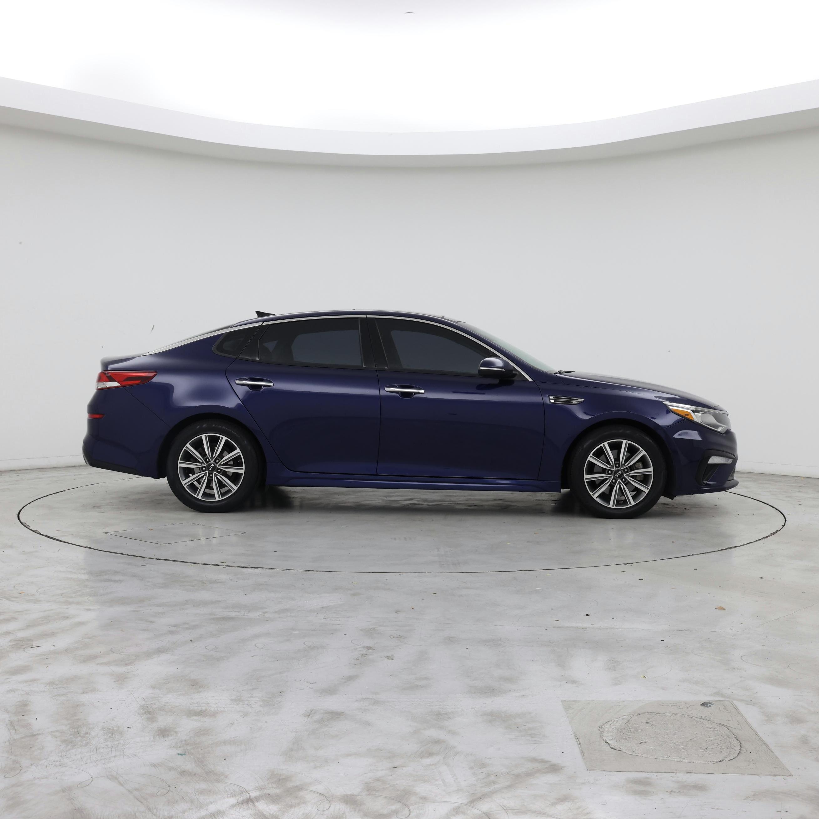 Thumbnail: 2019 Kia Optima - 7