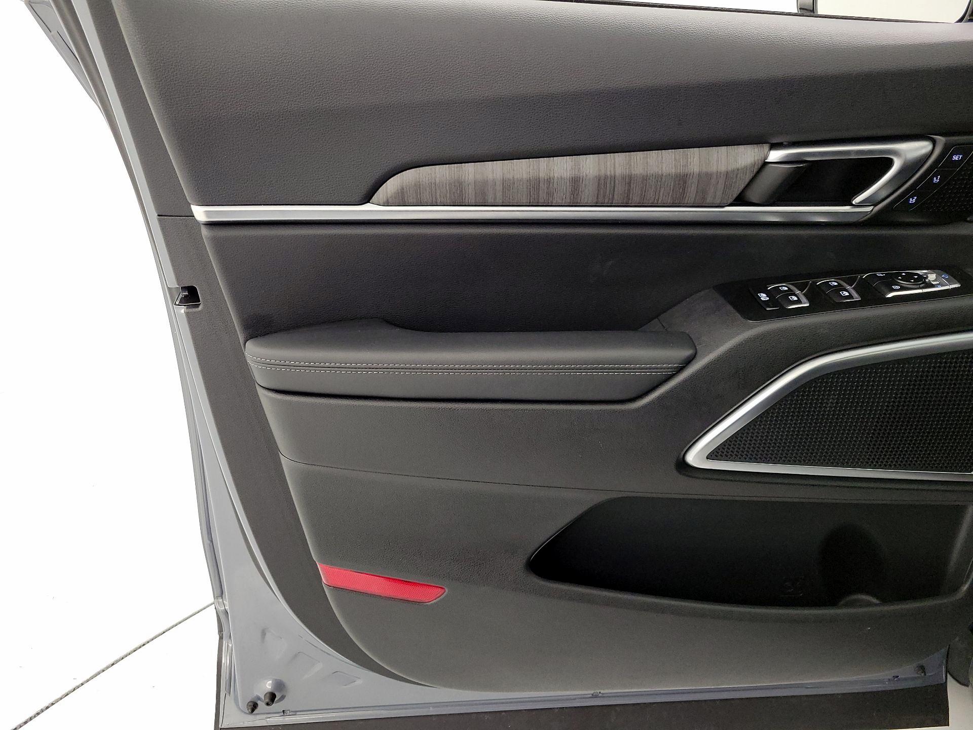 Thumbnail: 2023 Kia Telluride - 12