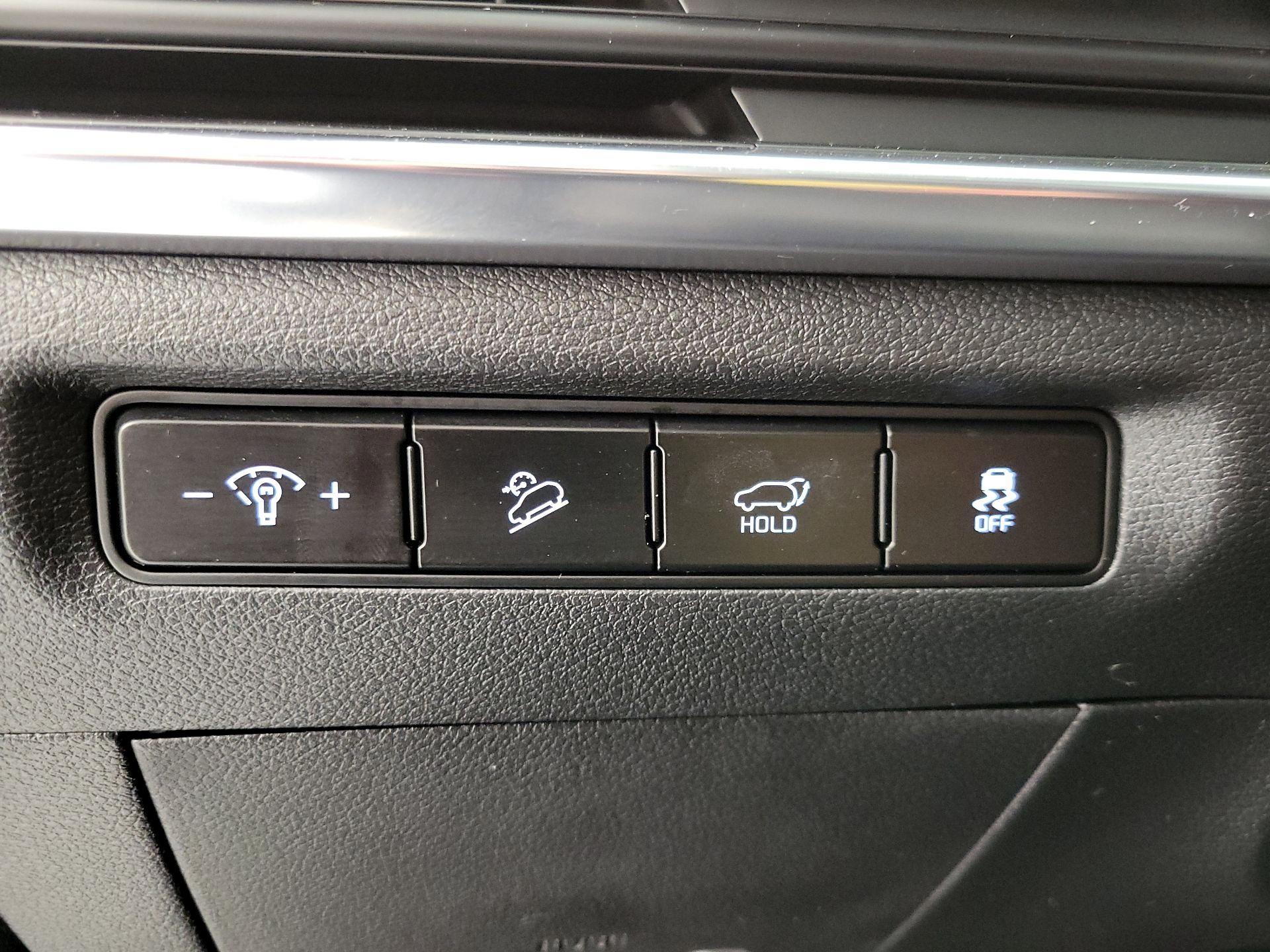 Thumbnail: 2023 Kia Telluride - 13