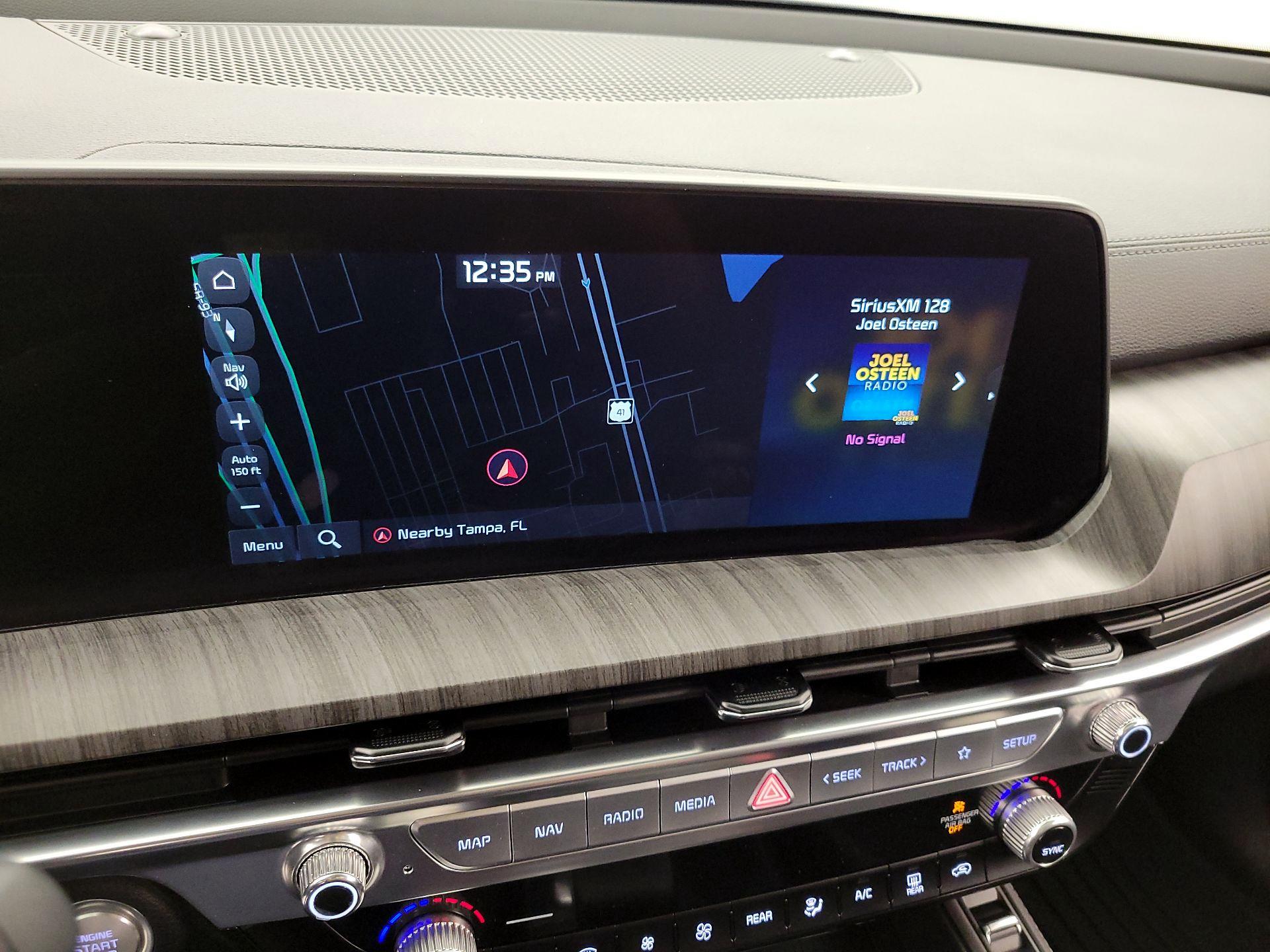 Thumbnail: 2023 Kia Telluride - 14