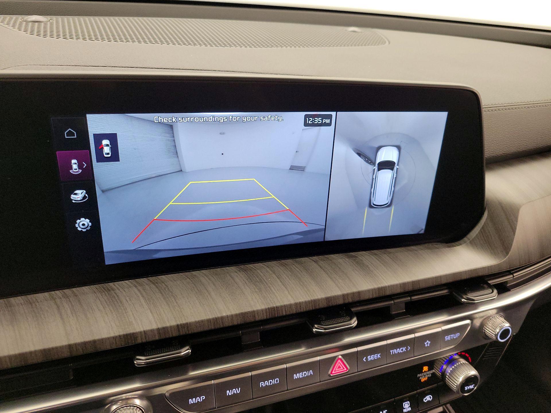 Thumbnail: 2023 Kia Telluride - 15