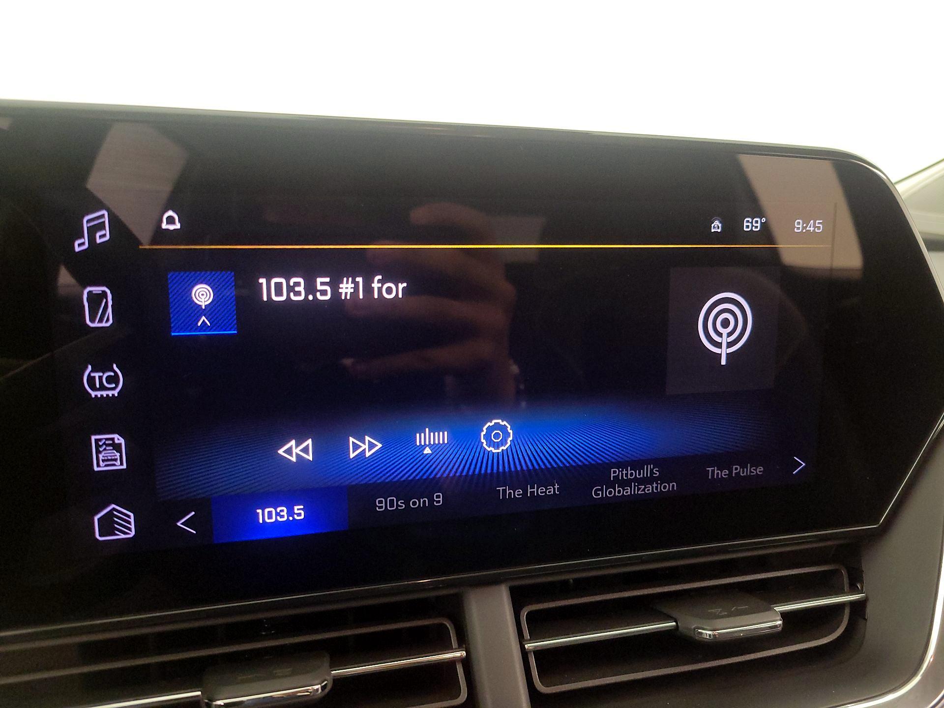 Thumbnail: 2025 Chevrolet Trax - 15