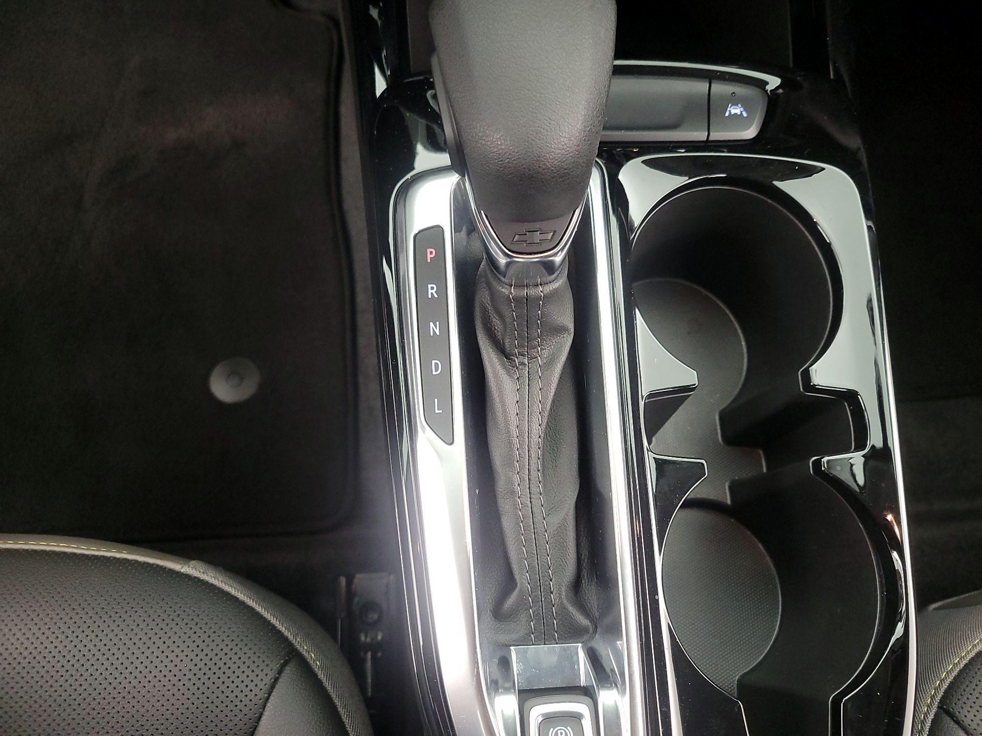 Thumbnail: 2025 Chevrolet Trax - 17