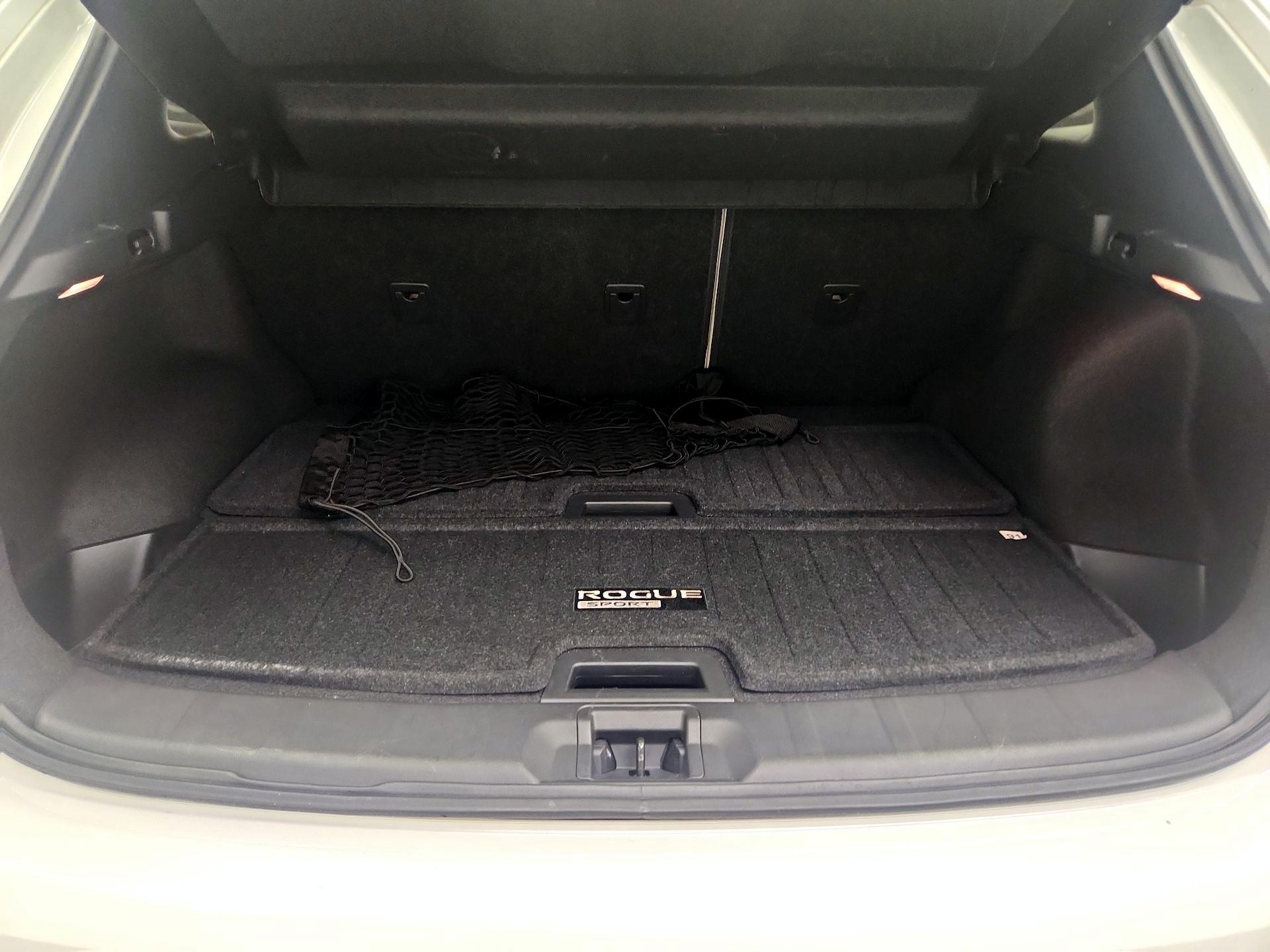 Thumbnail: 2019 Nissan Rogue Sport - 20