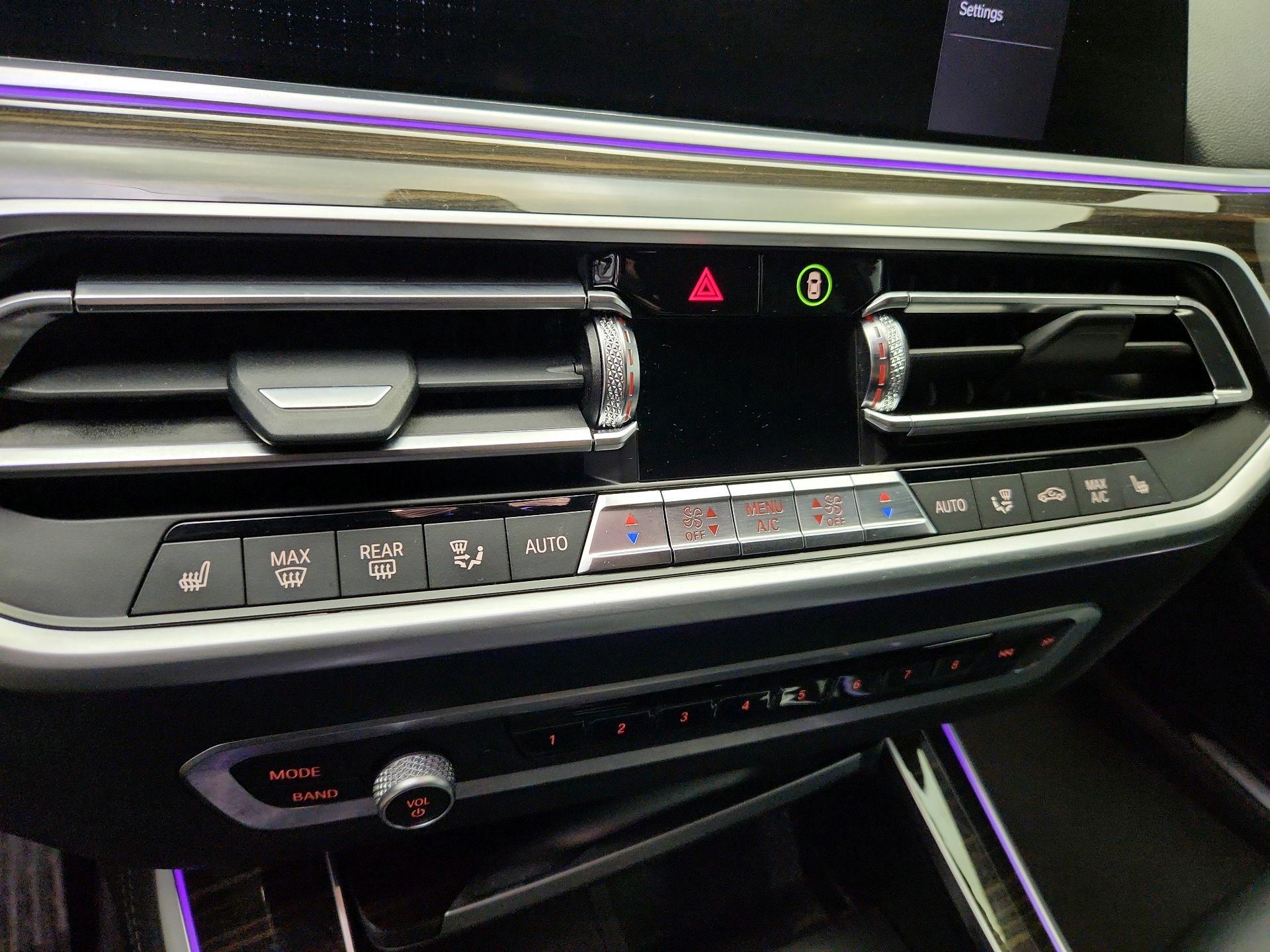 Thumbnail: 2021 BMW X5 - 17