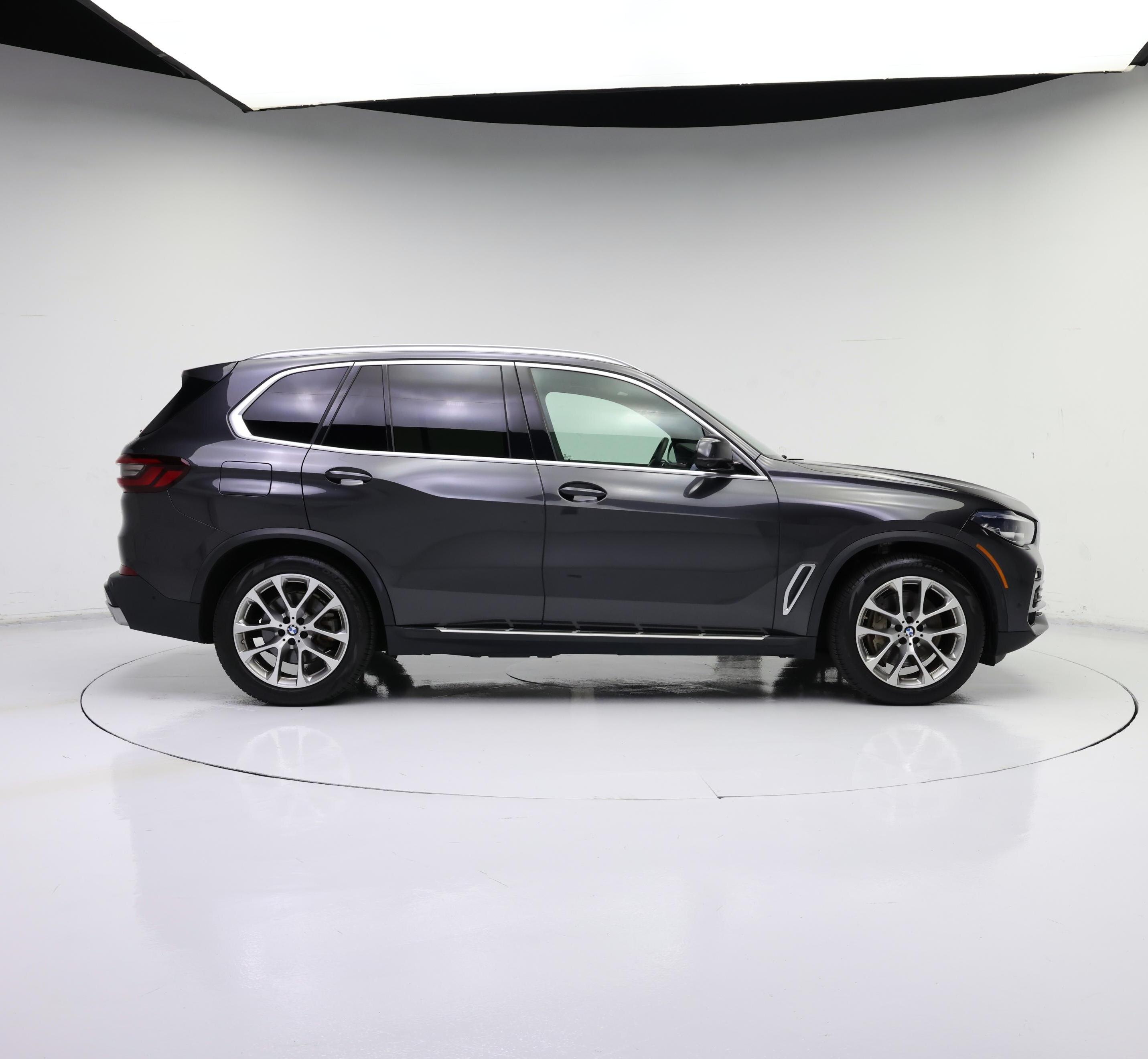 Thumbnail: 2021 BMW X5 - 7