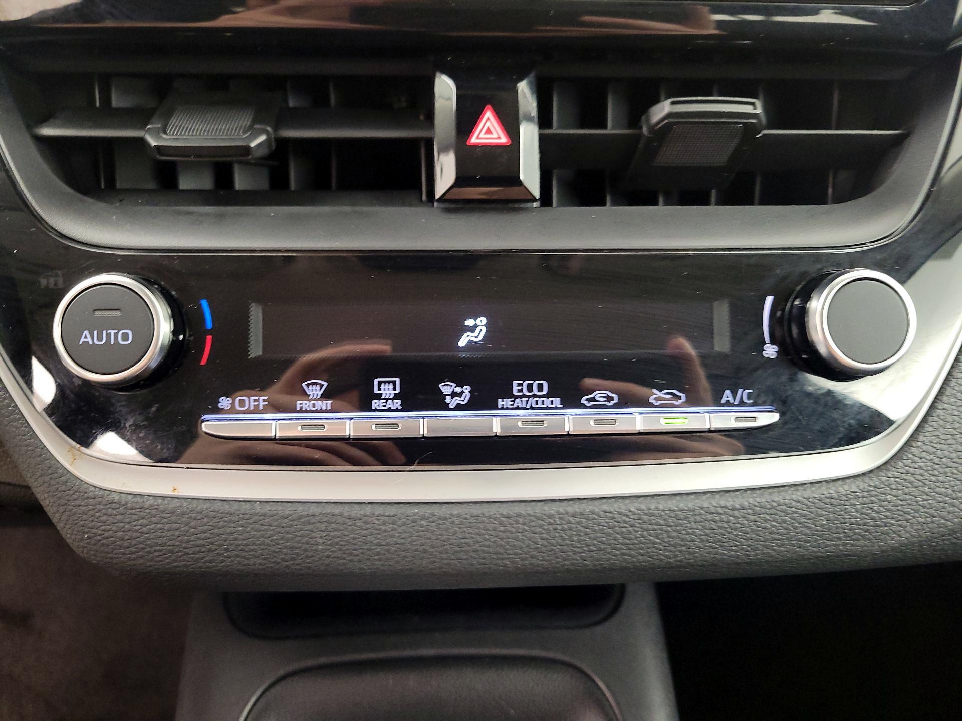 Thumbnail: 2024 Toyota Corolla - 16