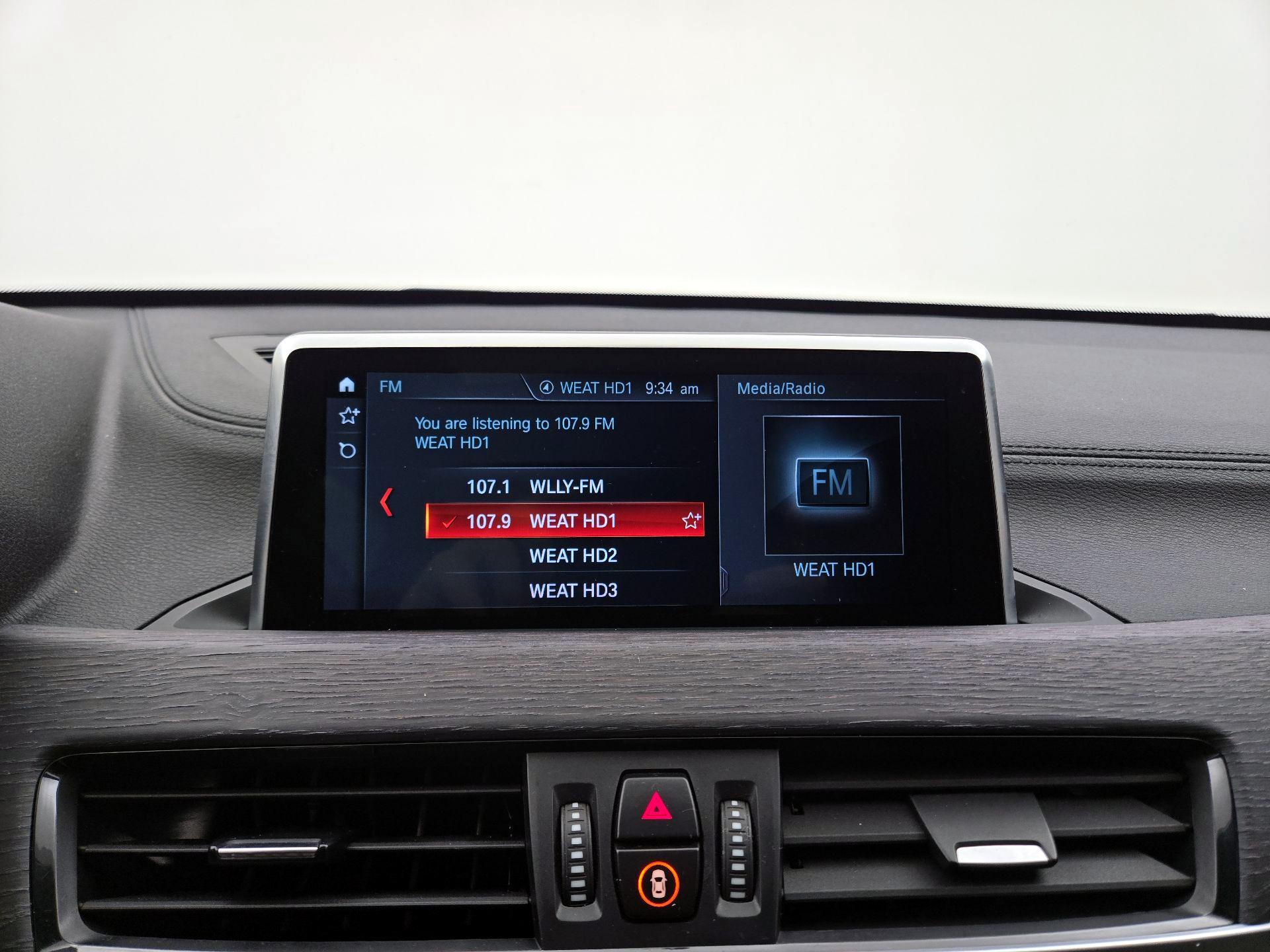 Thumbnail: 2020 BMW X1 - 16