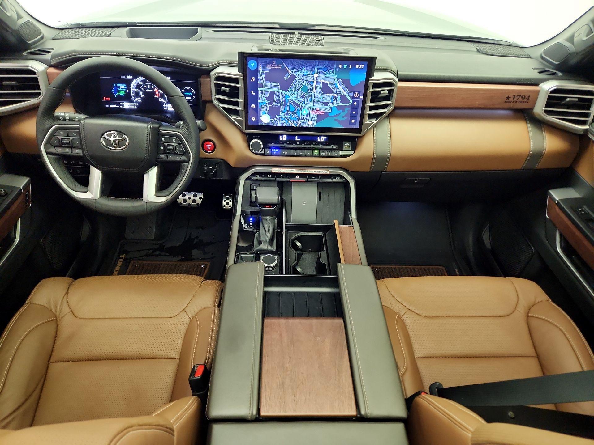 Thumbnail: 2025 Toyota Tundra - 9