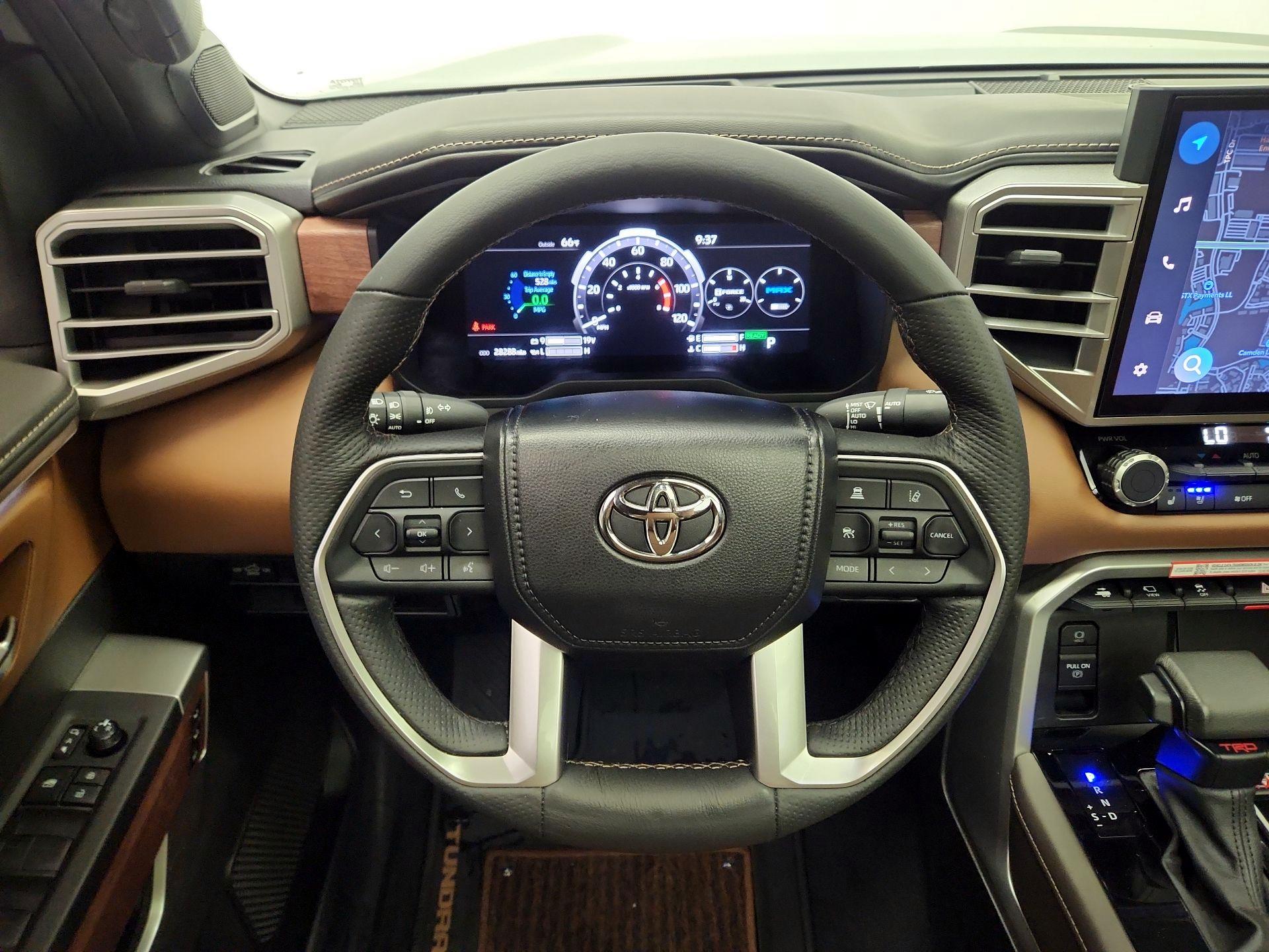 Thumbnail: 2025 Toyota Tundra - 10