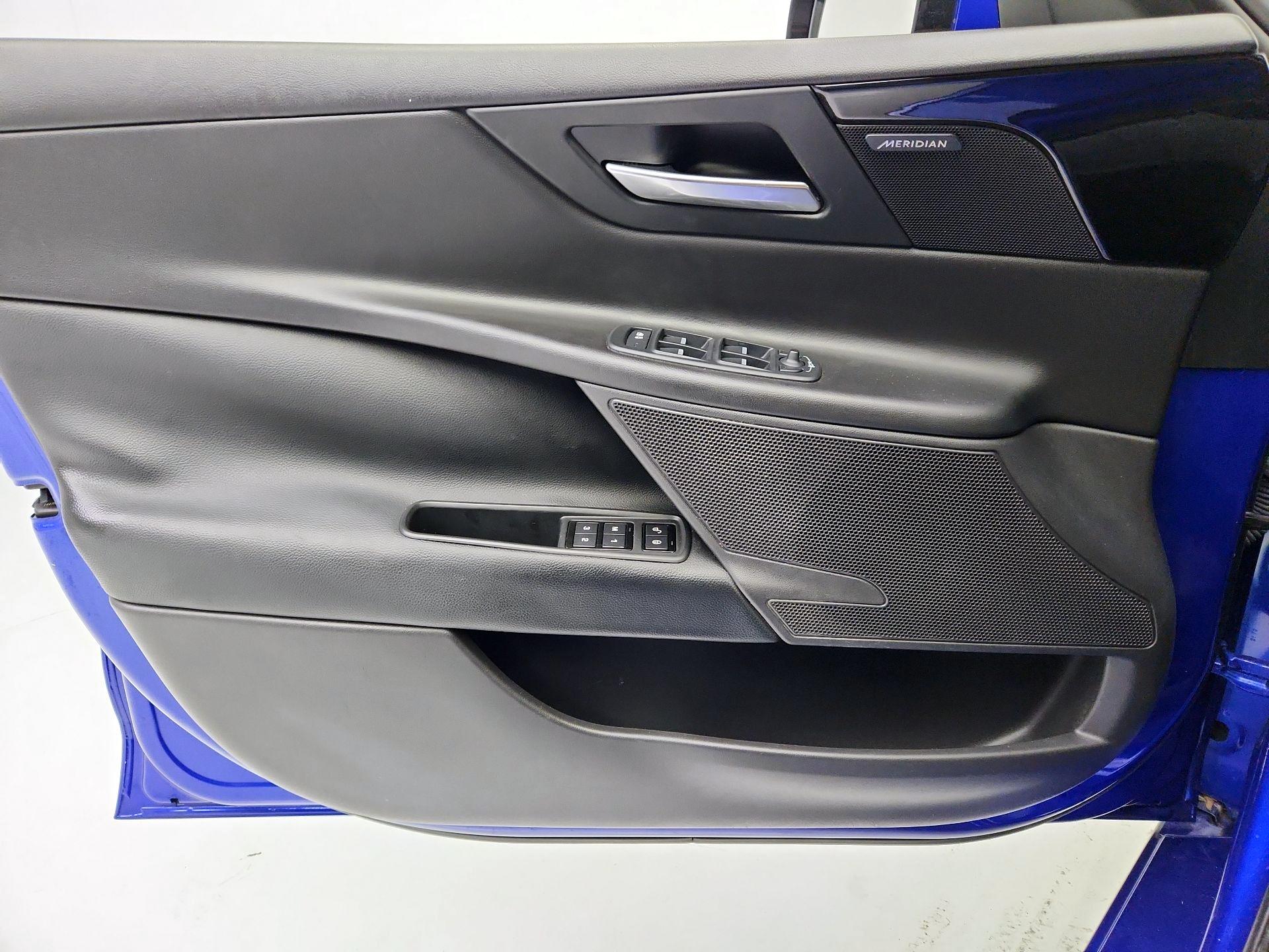 Thumbnail: 2018 Jaguar XE - 12