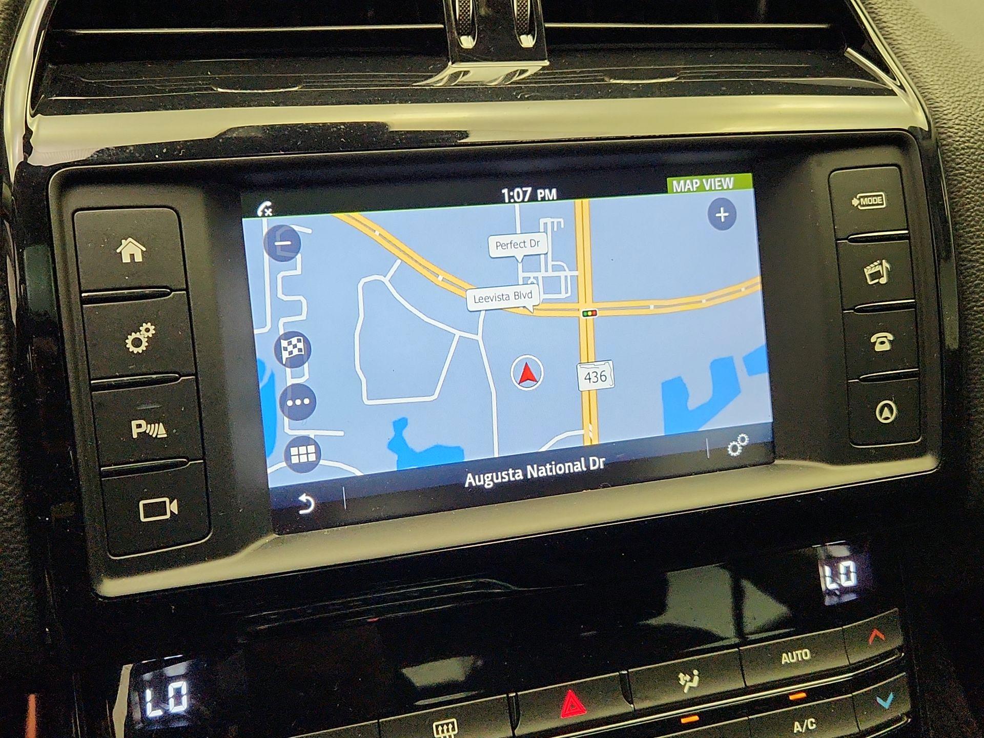 Thumbnail: 2018 Jaguar XE - 14