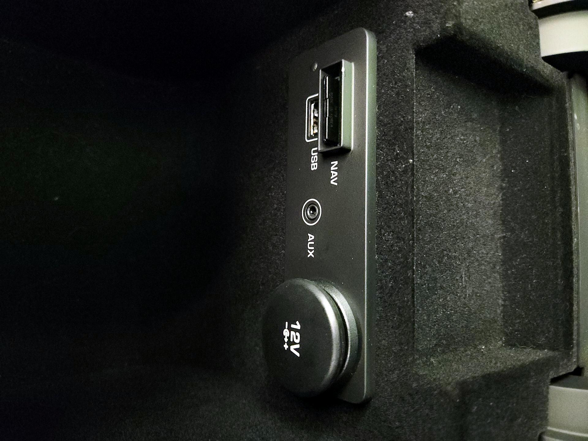 Thumbnail: 2018 Jaguar XE - 19