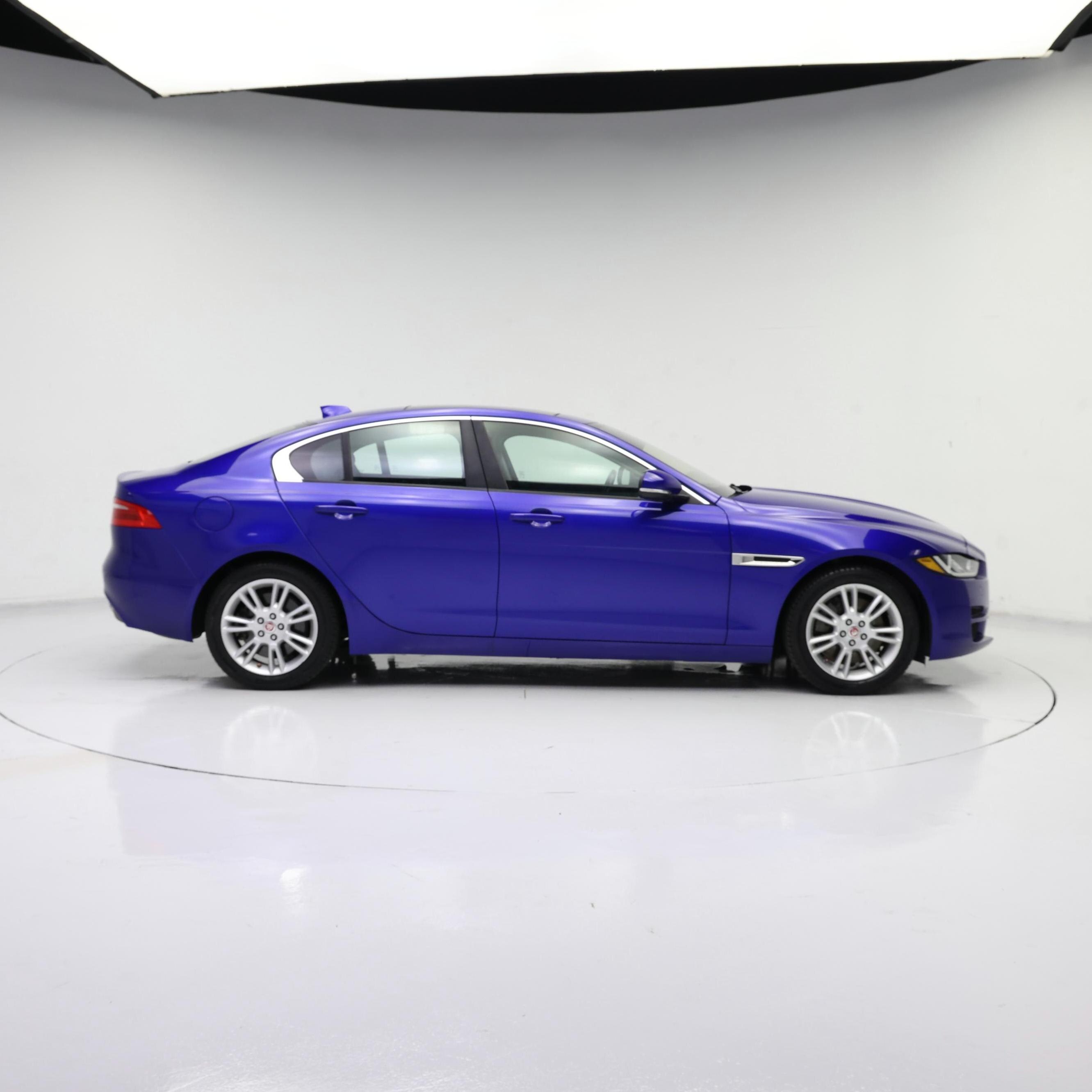 Thumbnail: 2018 Jaguar XE - 7