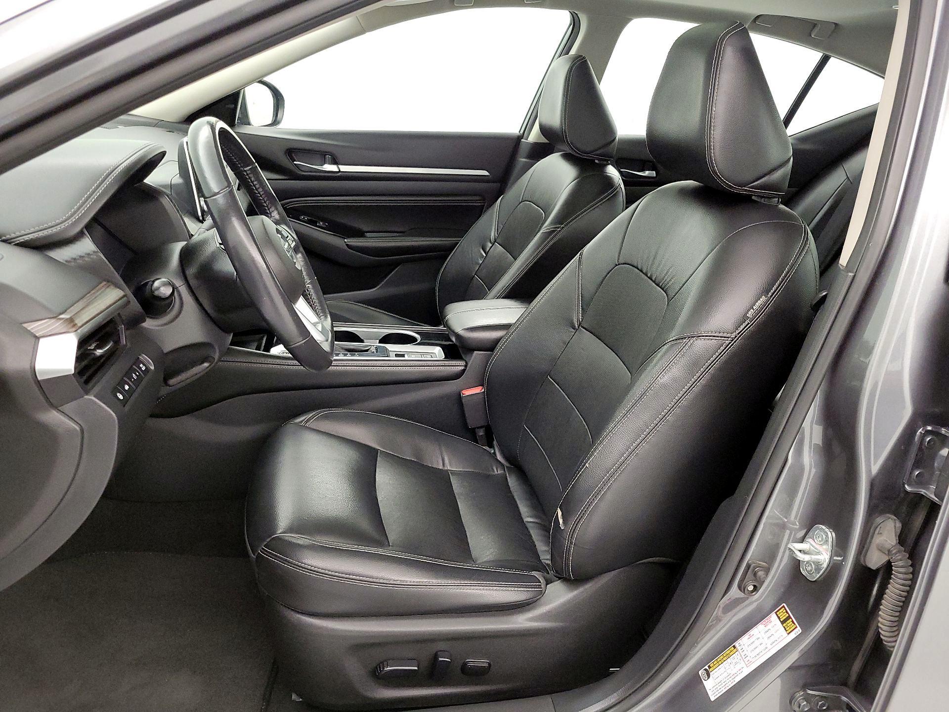 Thumbnail: 2022 Nissan Altima - 11