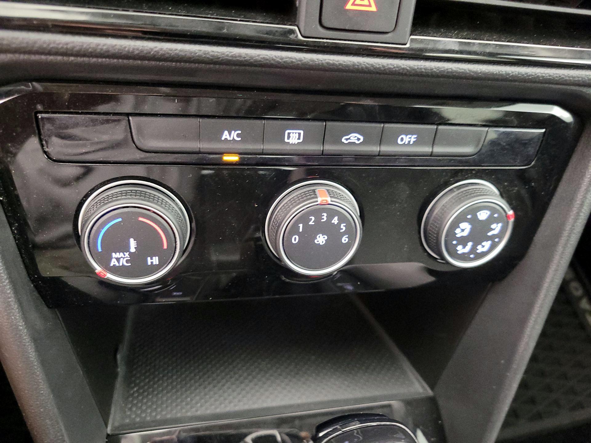 Thumbnail: 2023 Volkswagen Taos - 16