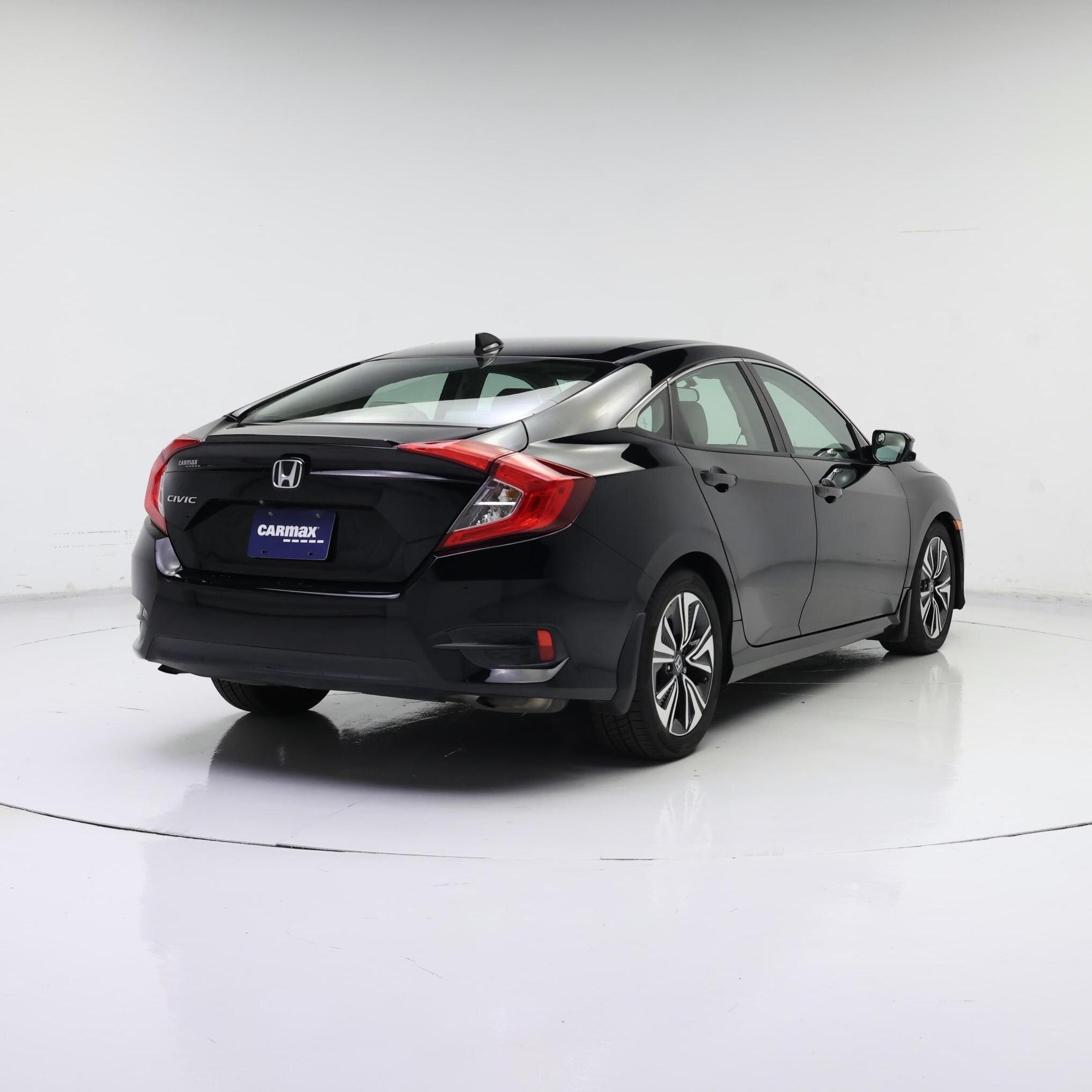 Thumbnail: 2017 Honda Civic - 8