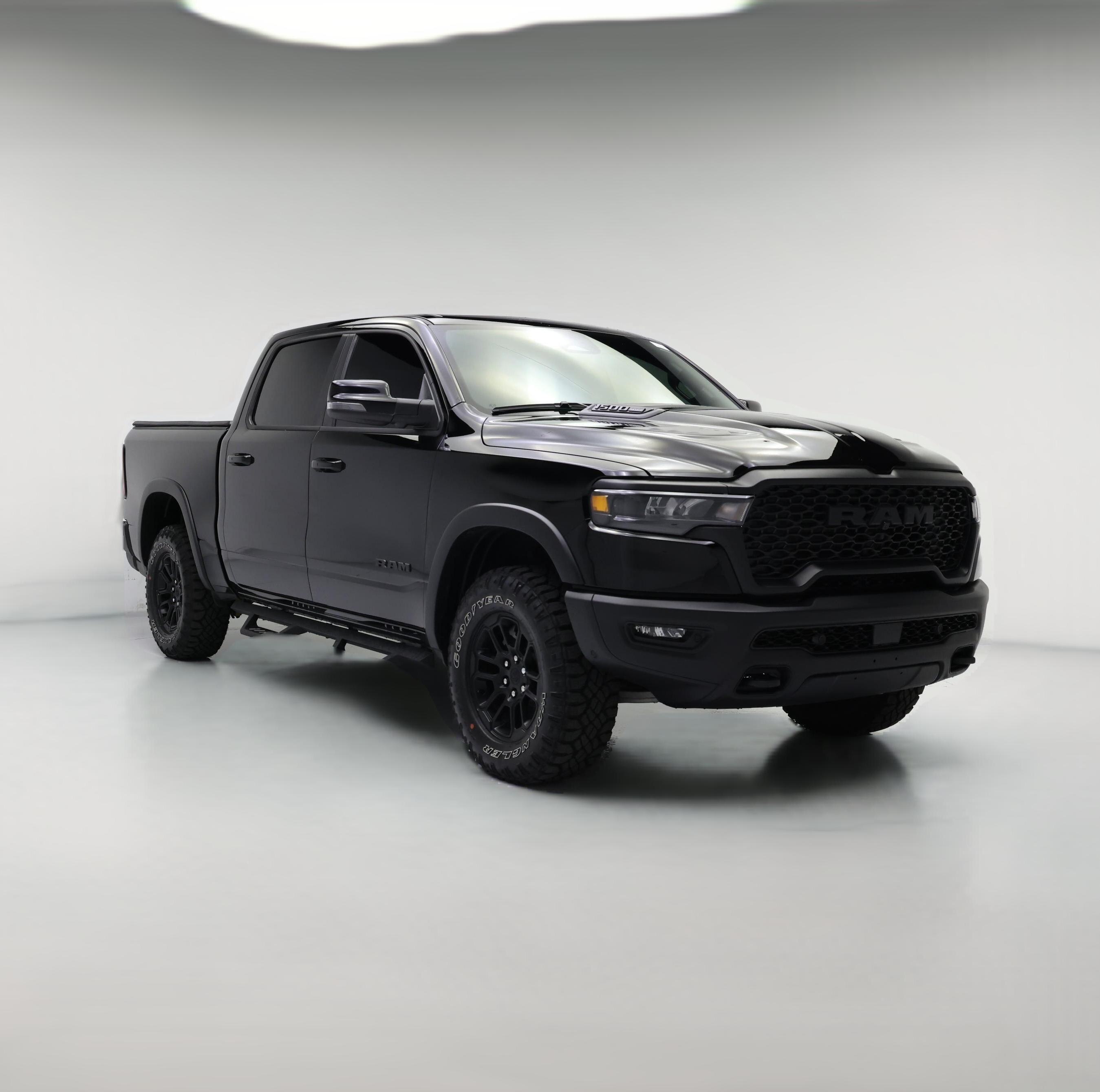 Thumbnail: 2025 RAM 1500 - 1