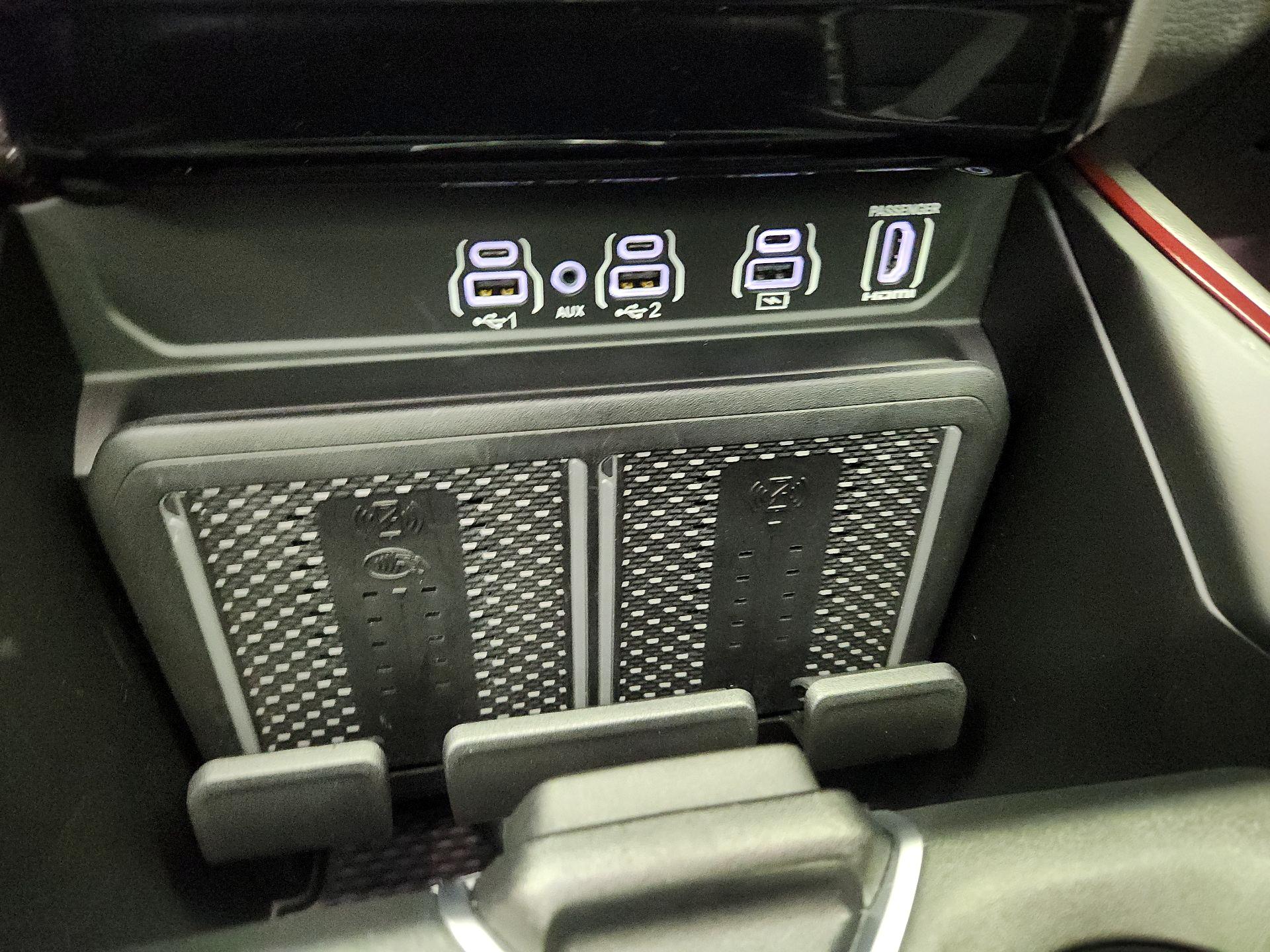 Thumbnail: 2025 RAM 1500 - 19