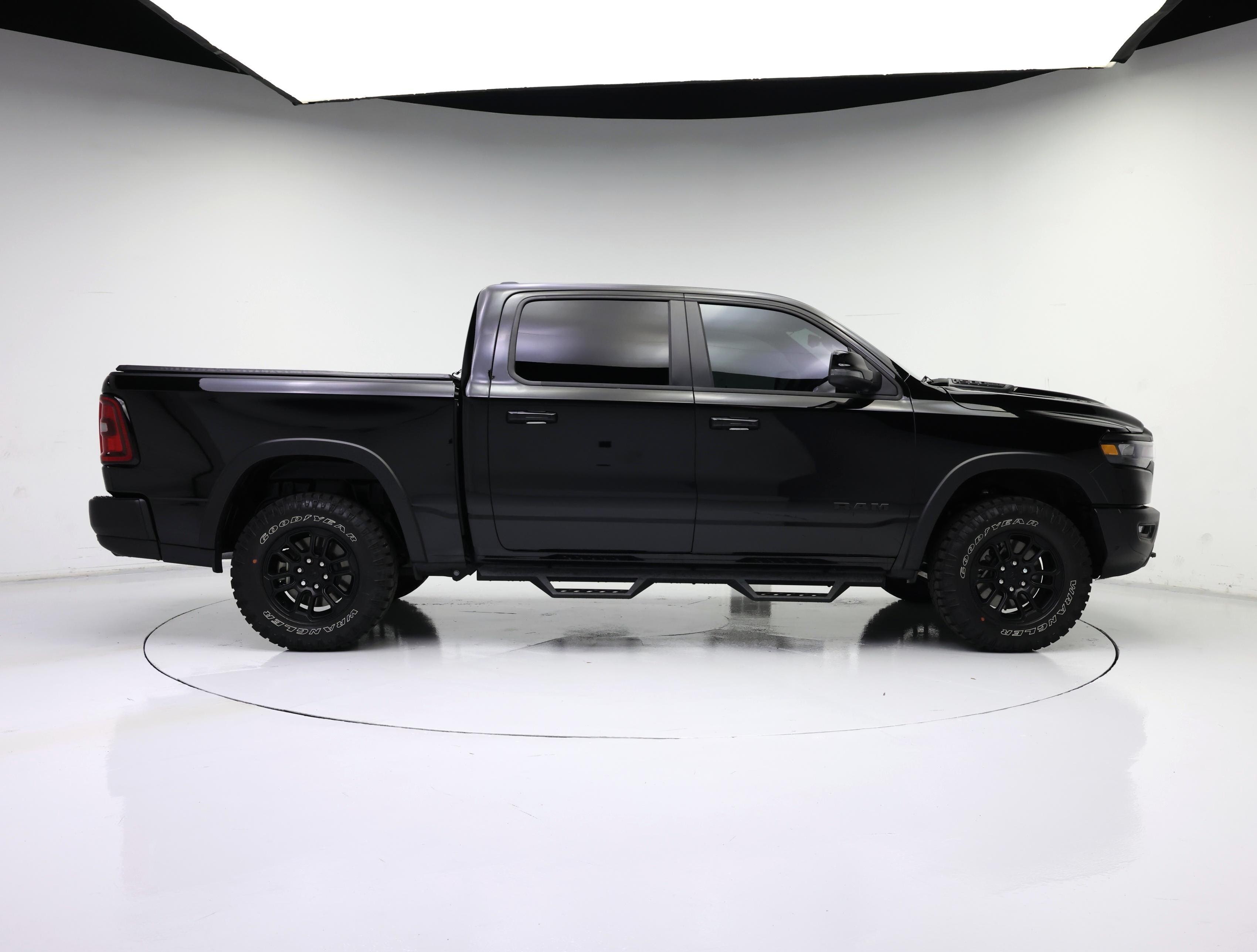 Thumbnail: 2025 RAM 1500 - 7